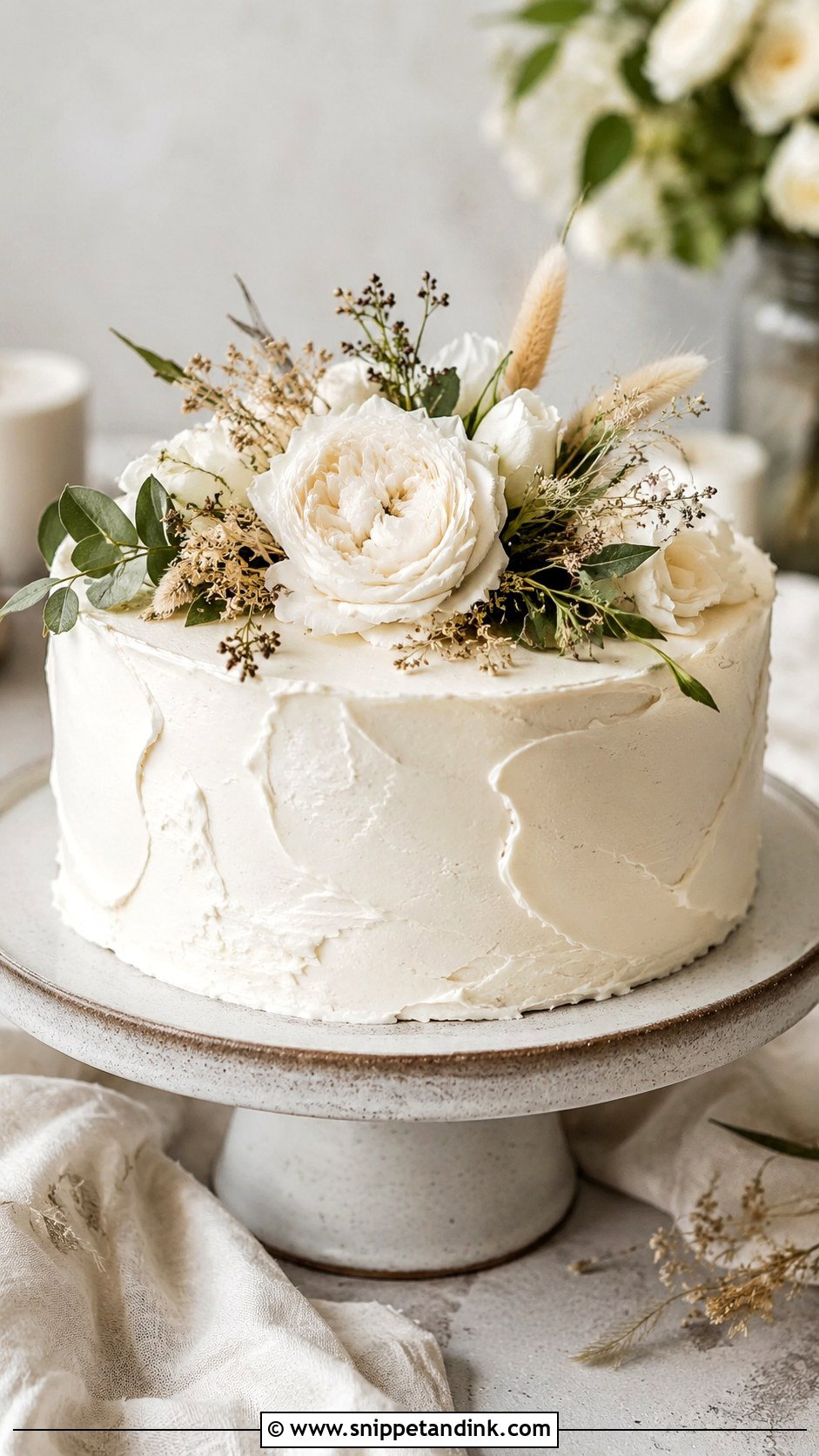 1 Tier Wedding Cake With Buttercream Texture - Snippet and Ink - 20 1 Tier Wedding Cake Ideas