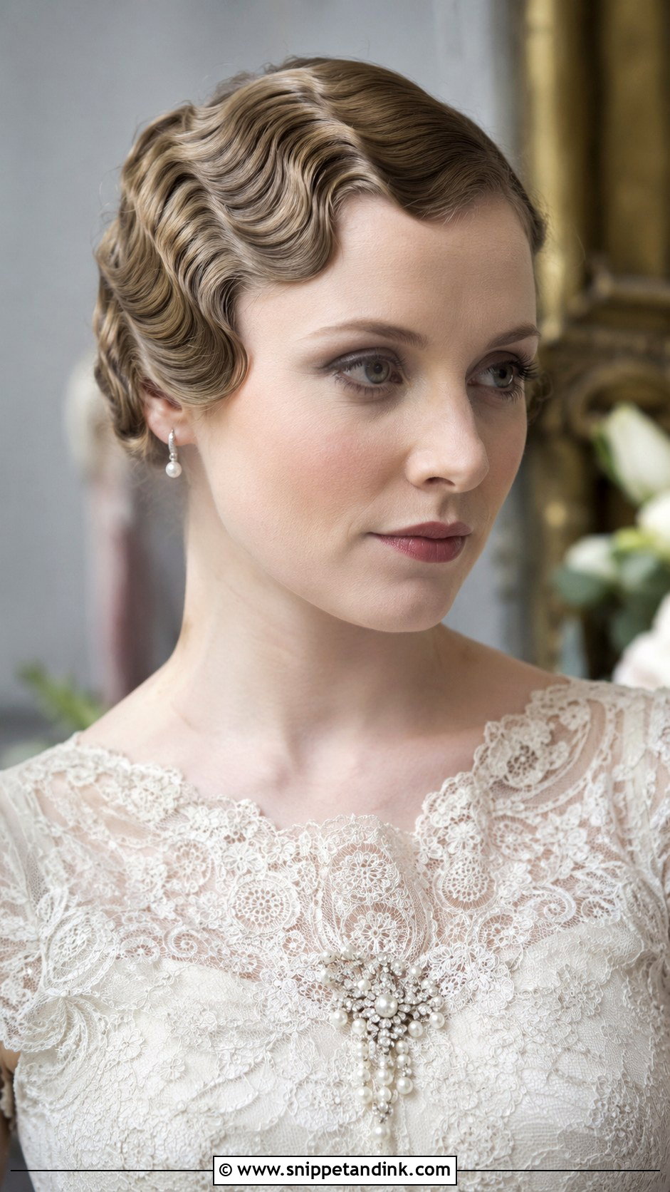 1930s S Wave Crop - Snippet and Ink - 25 Vintage Bridal Hair Ideas