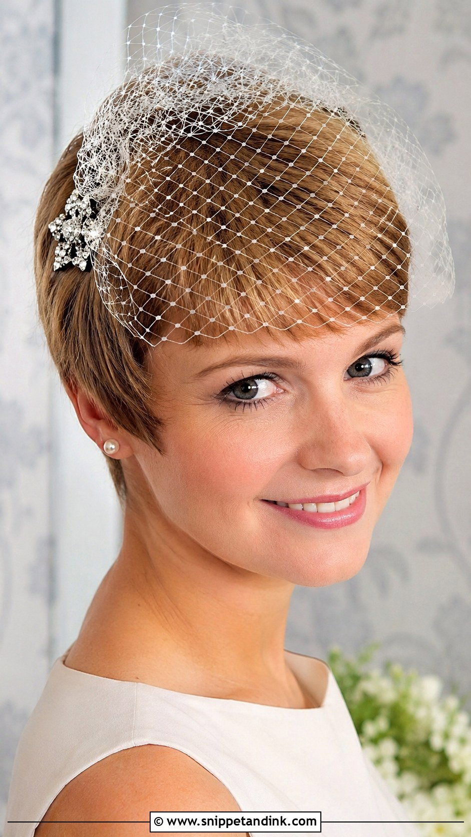1960s Wedding Pixie Hair - Snippet and Ink - 20 1960s Wedding Hair Ideas