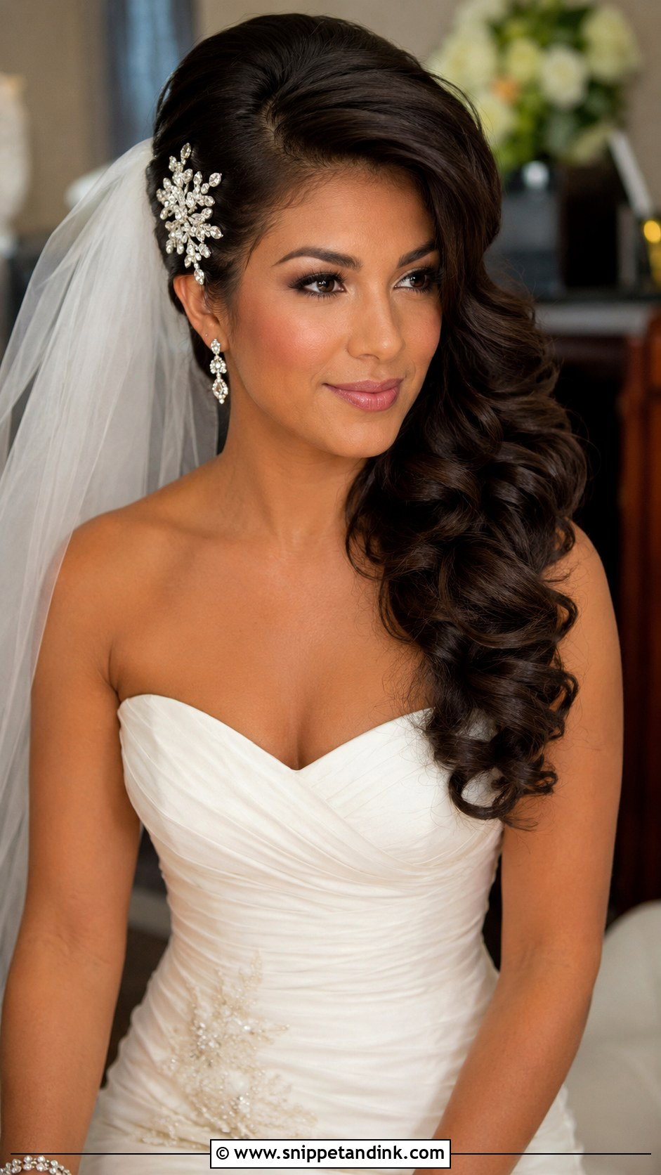 1960s Wedding Side Swept Hair - Snippet and Ink - 20 1960s Wedding Hair Ideas