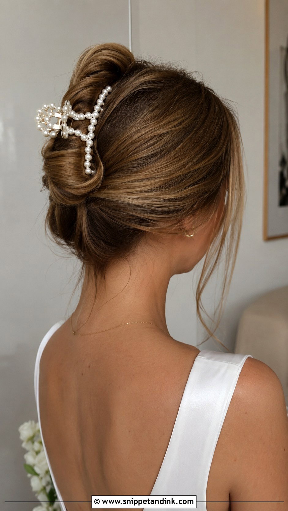 90s Bridal Claw Clip Updo - Snippet and Ink - 20 90s Bridal Hair Ideas