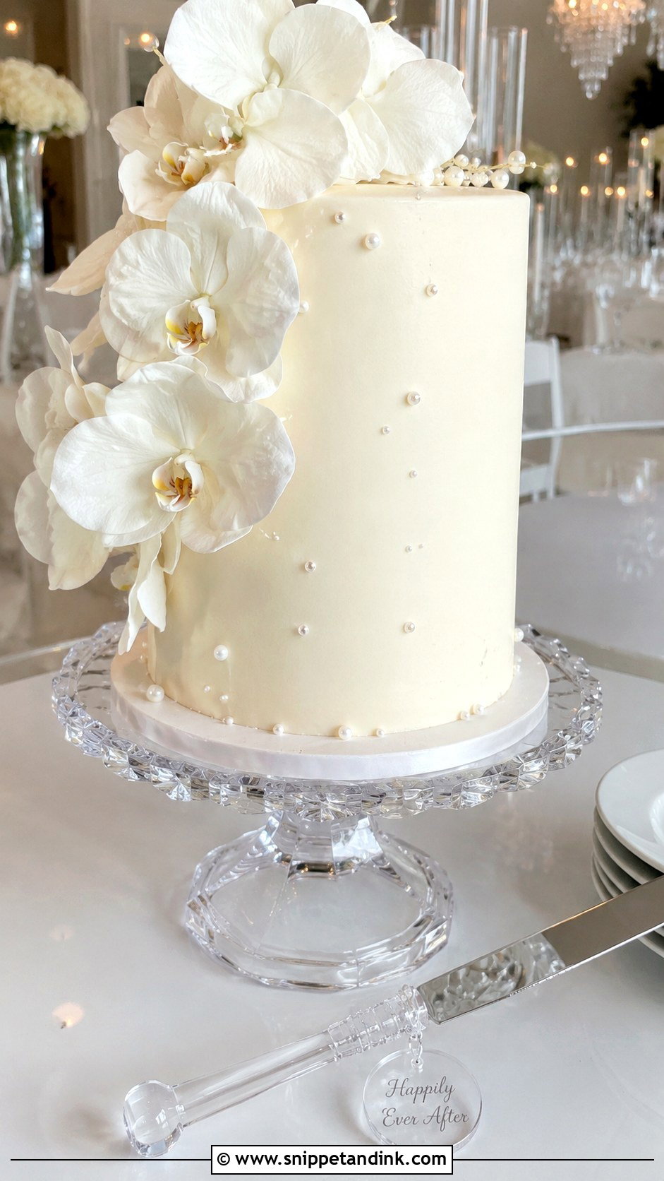 Acrylic Wedding Cake Knife With Clear Cake Stand - Snippet and Ink - 30 Wedding Cake Knife Decoration Ideas