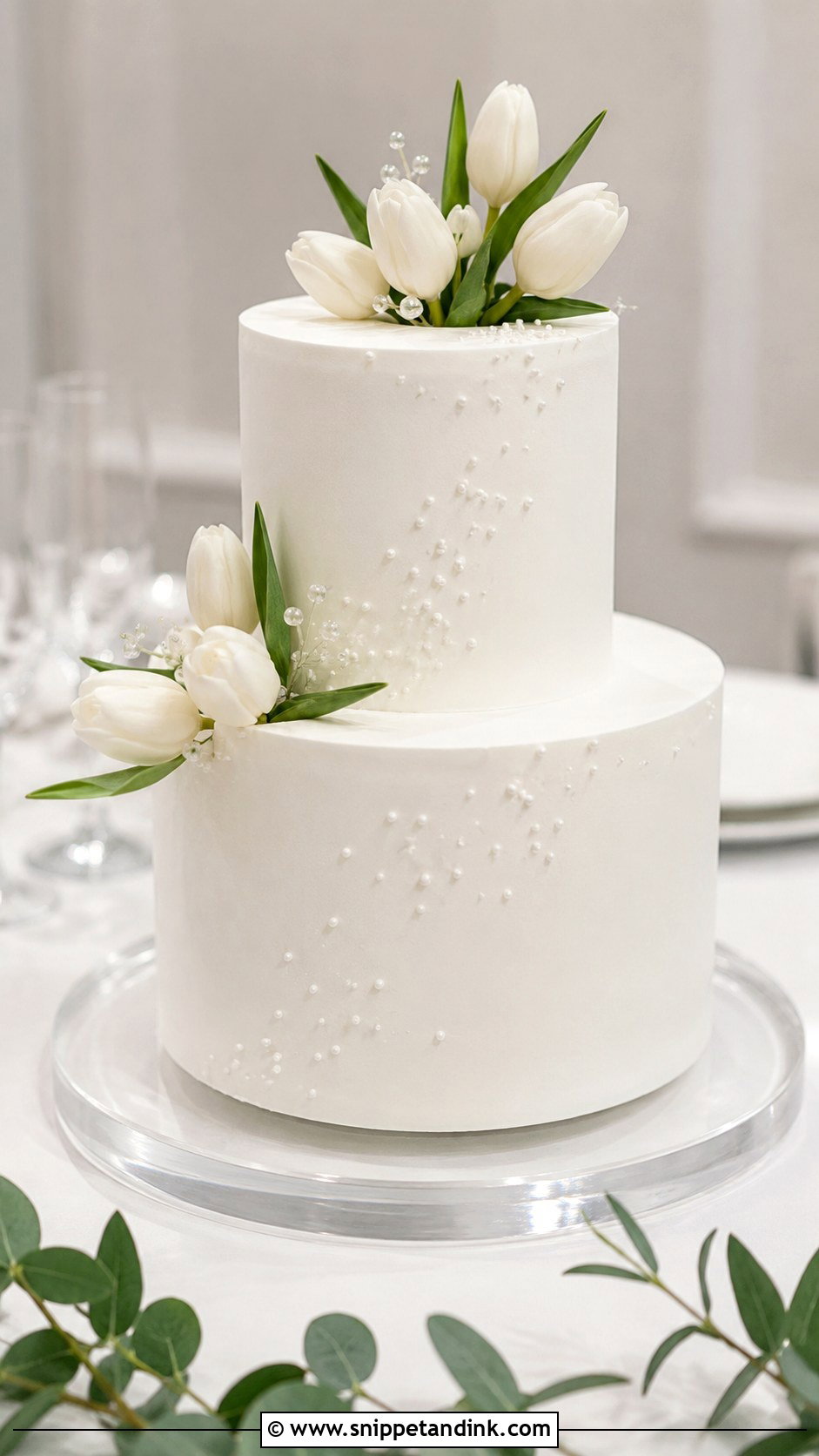 Acrylic Wedding Cake Plate - Snippet and Ink - 20 Wedding Cake Plate Ideas