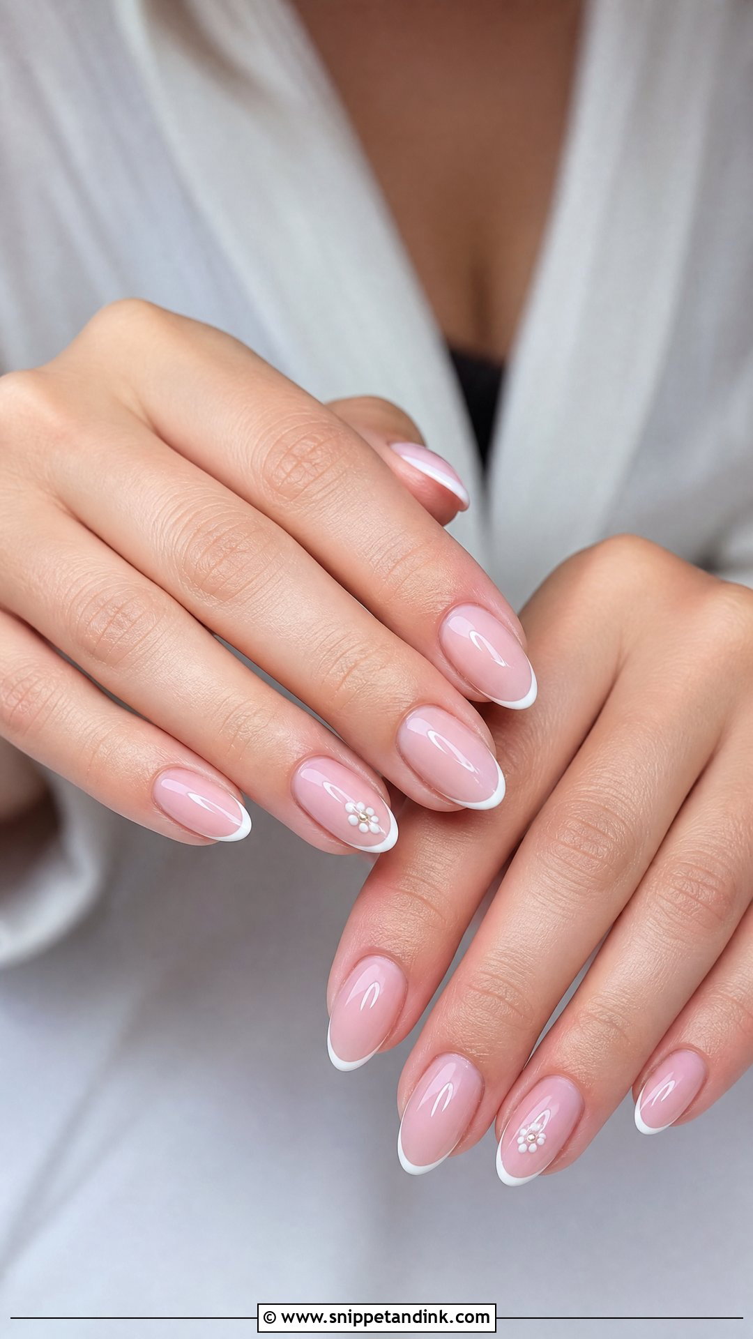 Almond Bridesmaid Nails - Snippet and Ink - 25 Nails for Wedding Bridesmaid