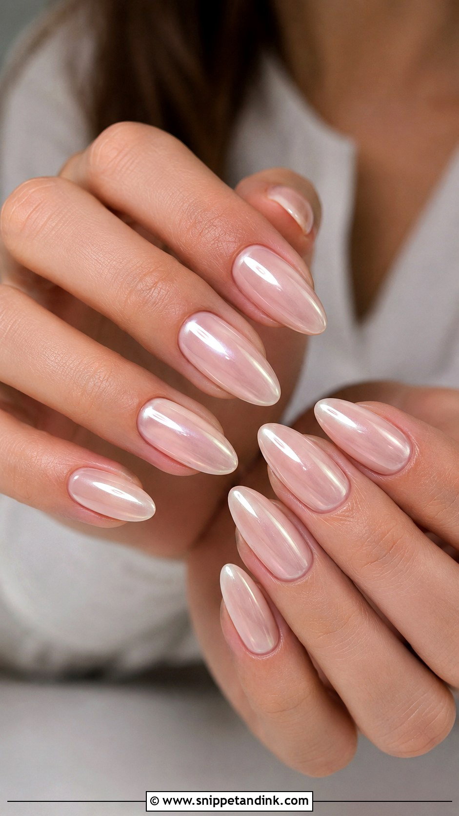 Almond Chrome Wedding Nails - Snippet and Ink - 20 Chrome Nails for Wedding