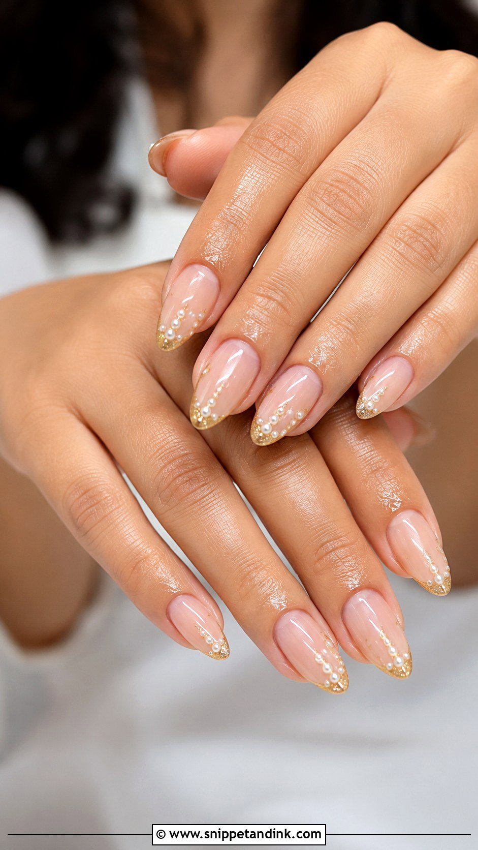 Almond Desi Wedding Nails - Snippet and Ink - 30 Desi Wedding Nails