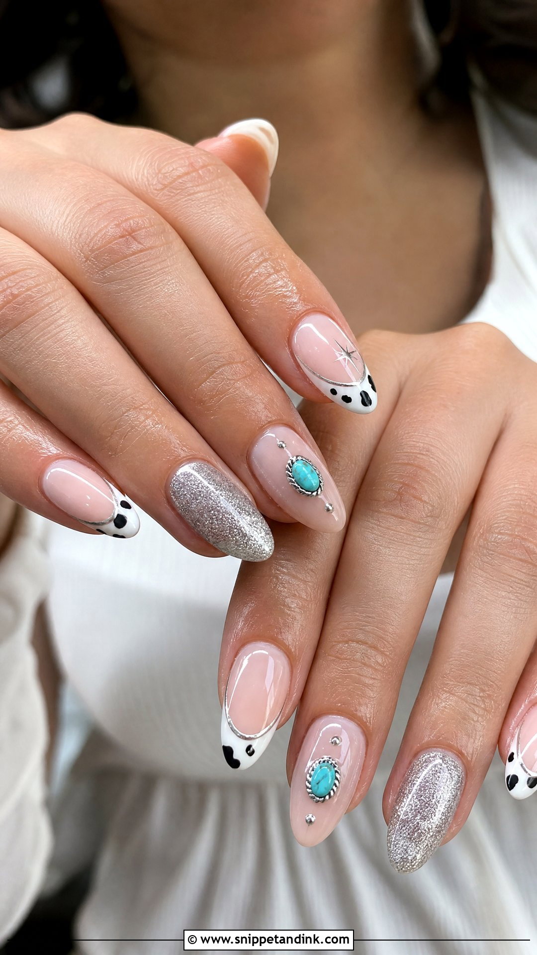 Almond Western Wedding Nails - Snippet and Ink - 25 Western Wedding Nails