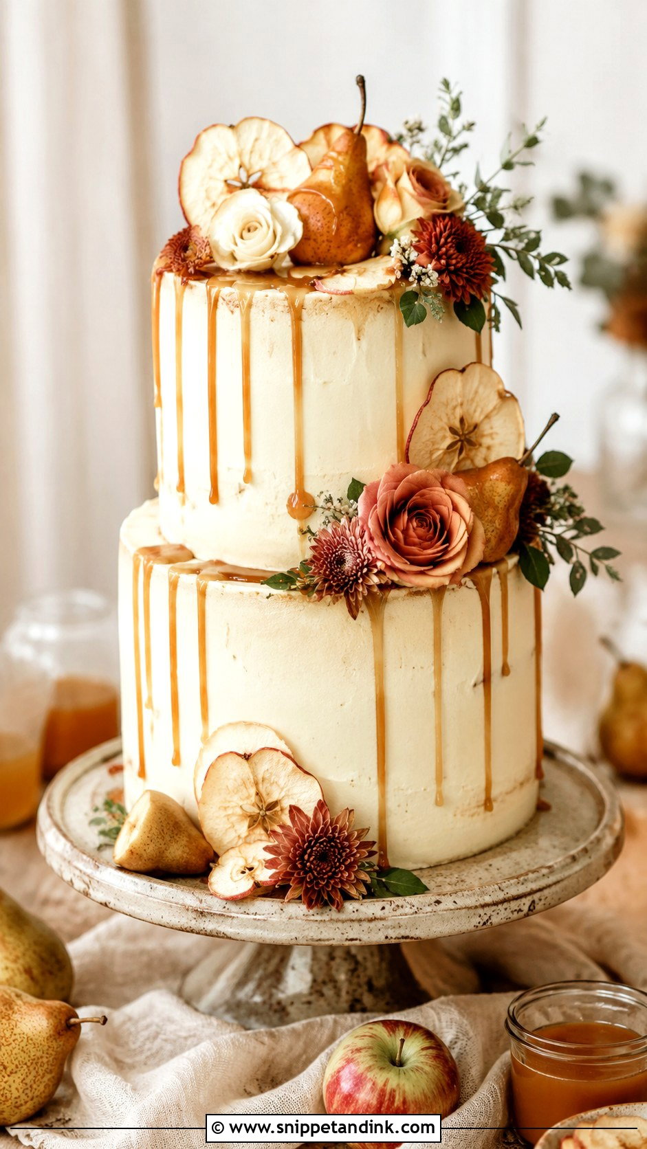 Apple Cider Wedding Cake - Snippet and Ink - 20 Fall Wedding Cakes