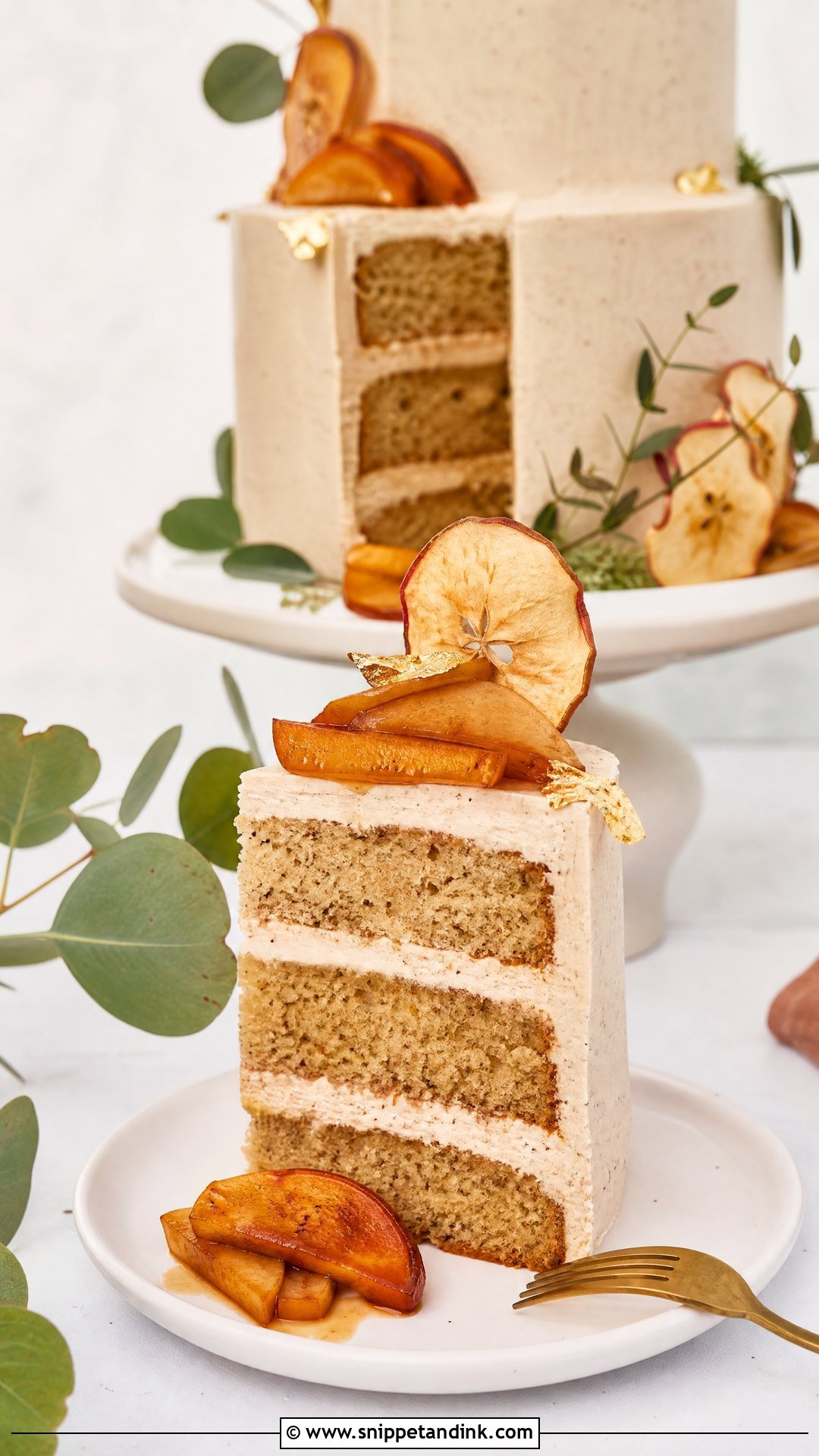 Apple Cider Wedding Cake - Snippet and Ink - 25 Fall Theme Cakes for Wedding