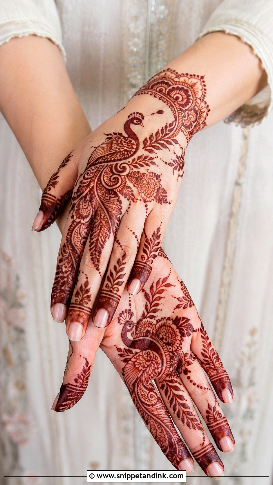 Arabian Peacock Mehndi Design - Snippet and Ink - 35 Arabian Mehndi Design Ideas