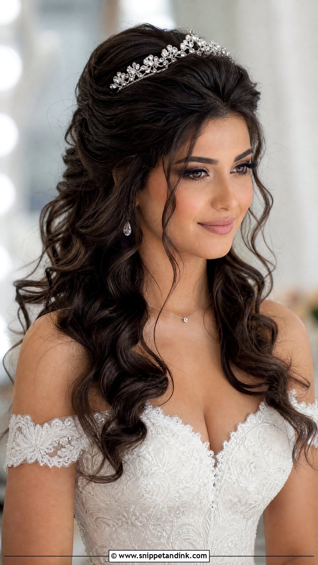 Arabic Bridal Half Up Half Down Hair - Snippet and Ink - 15 Arabic Bridal Hairstyles