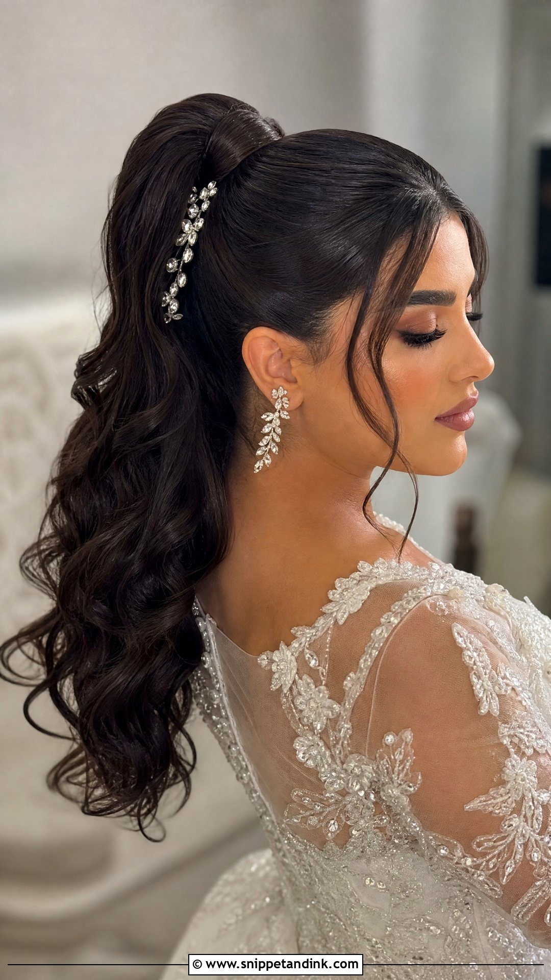 Arabic Bridal Ponytail - Snippet and Ink - 15 Arabic Bridal Hairstyles