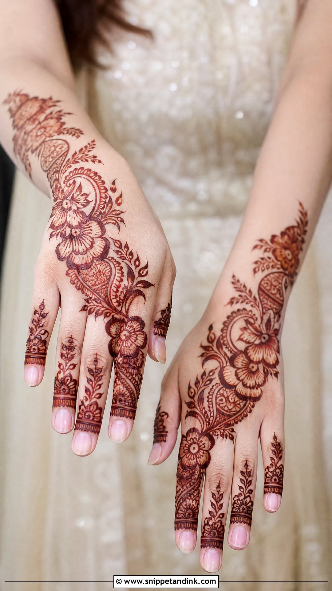 Arabic Bridal Sister Mehndi Design - Snippet and Ink - 25 Bridal Sister Mehndi Design Ideas