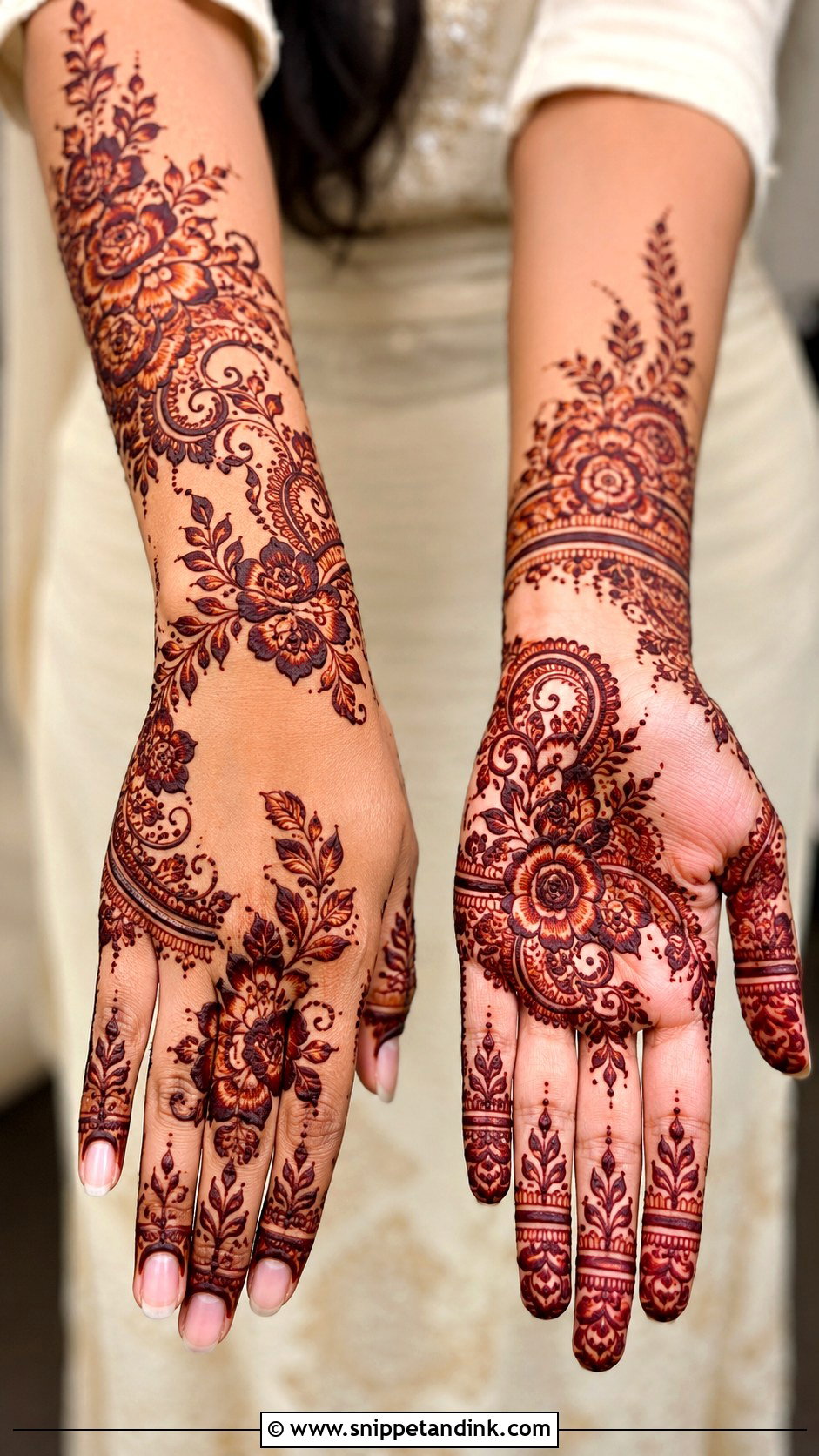 Arabic Dulhan Mehndi Design - Snippet and Ink - 35 Dulhan Mehndi Designs