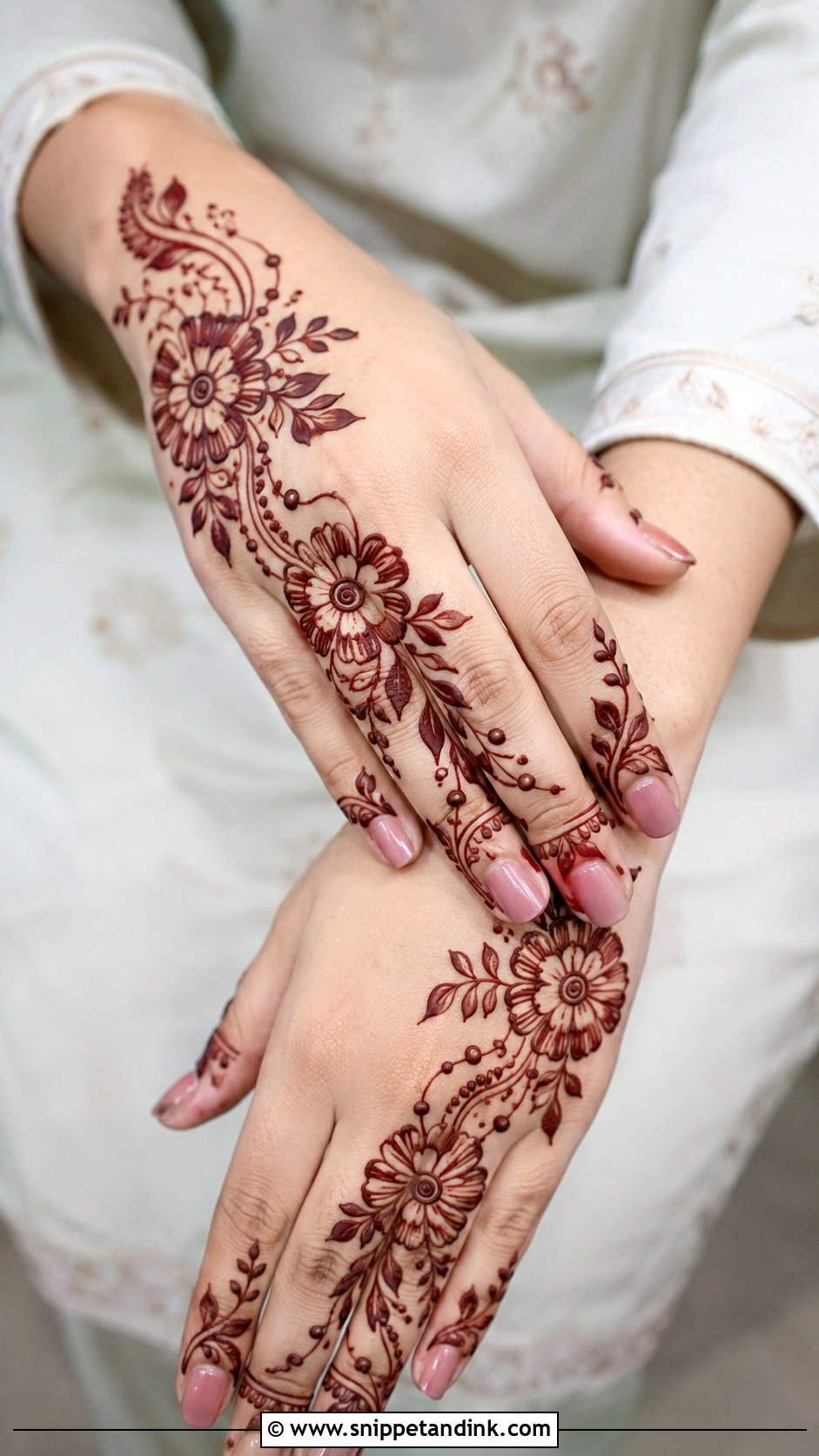 Arabic Easy Mehndi Design For Beginners - Snippet and Ink - 35 Simple Arabic Mehndi Designs