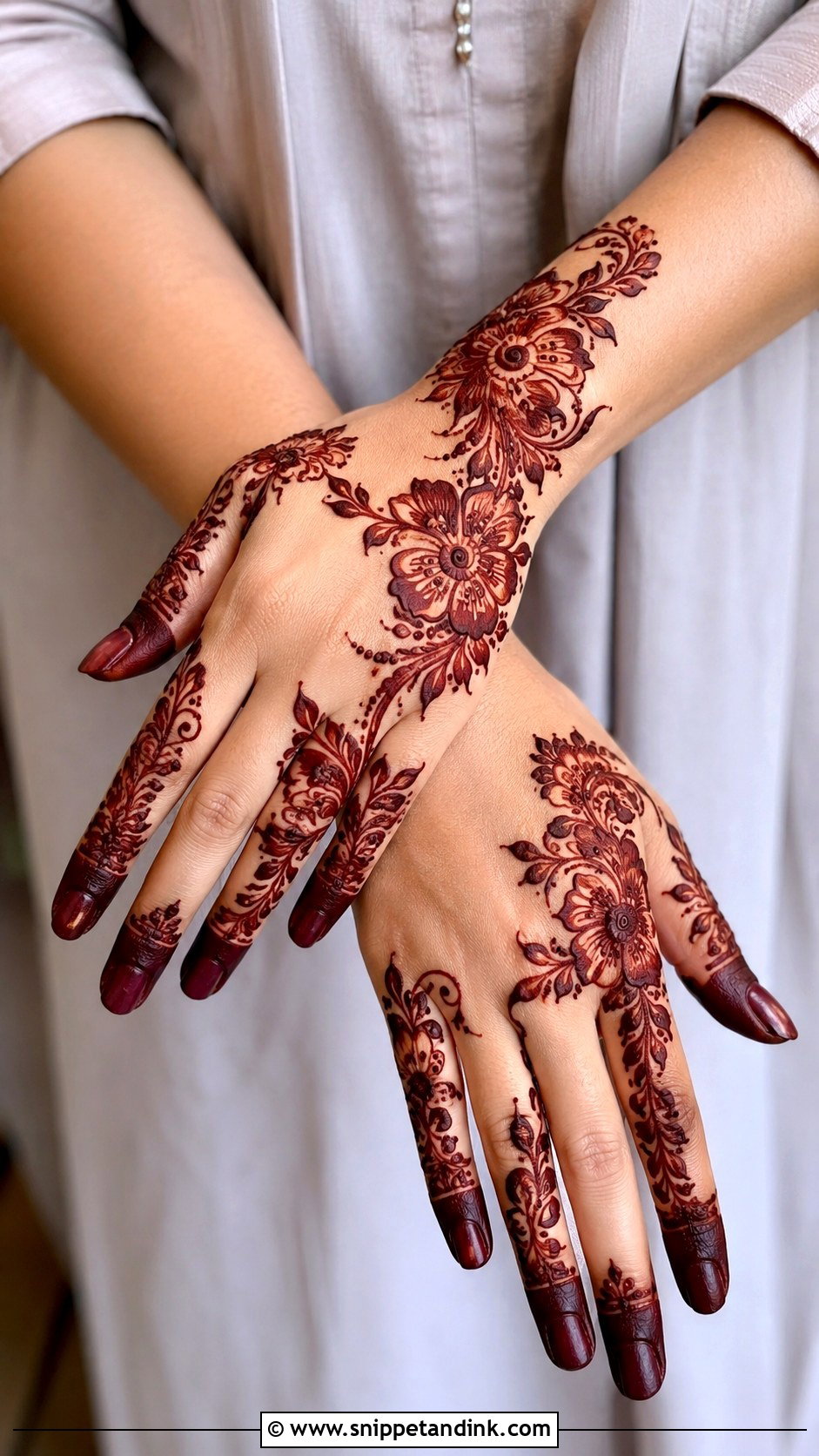 Arabic Finger Mehndi Design - Snippet and Ink - 35 Finger Mehndi Design Ideas