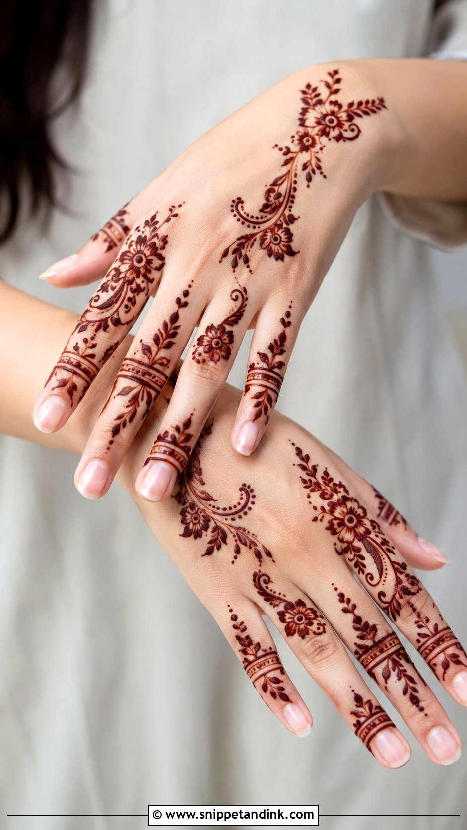 Arabic Finger Mehndi Design - Snippet and Ink - 35 Simple Arabic Mehndi Designs