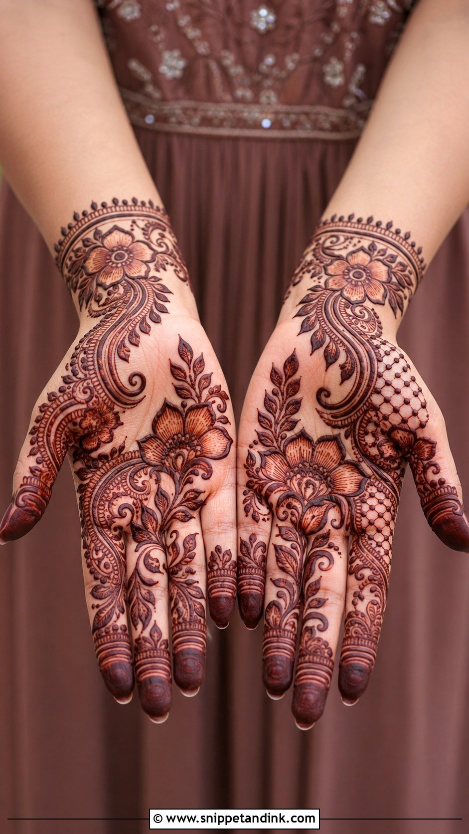 Arabic Front Hand Mehndi Design For Bridesmaids - Snippet and Ink - 35 Arabic Front Hand Mehndi Designs