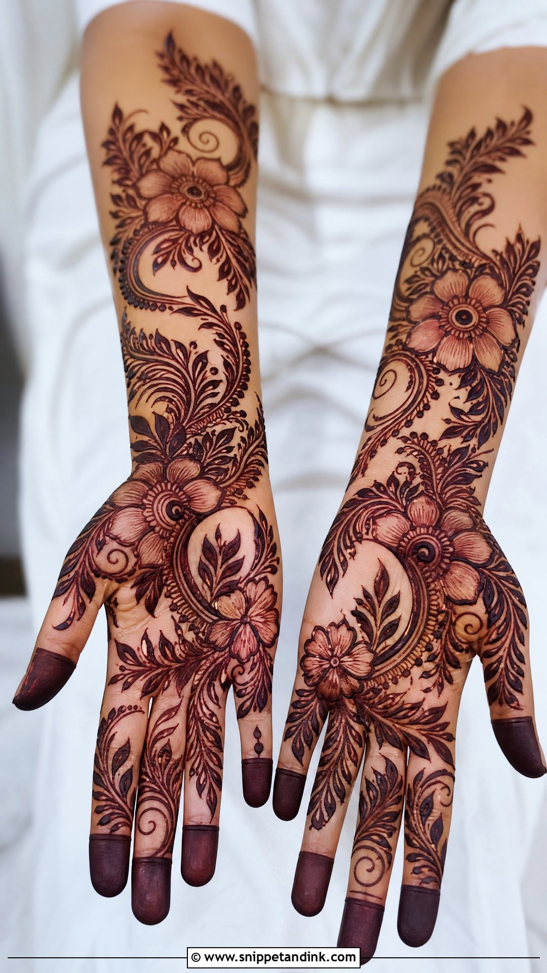 Arabic Full Hand Mehndi Design - Snippet and Ink - 30 Best Beautiful Full Hand Mehndi Designs