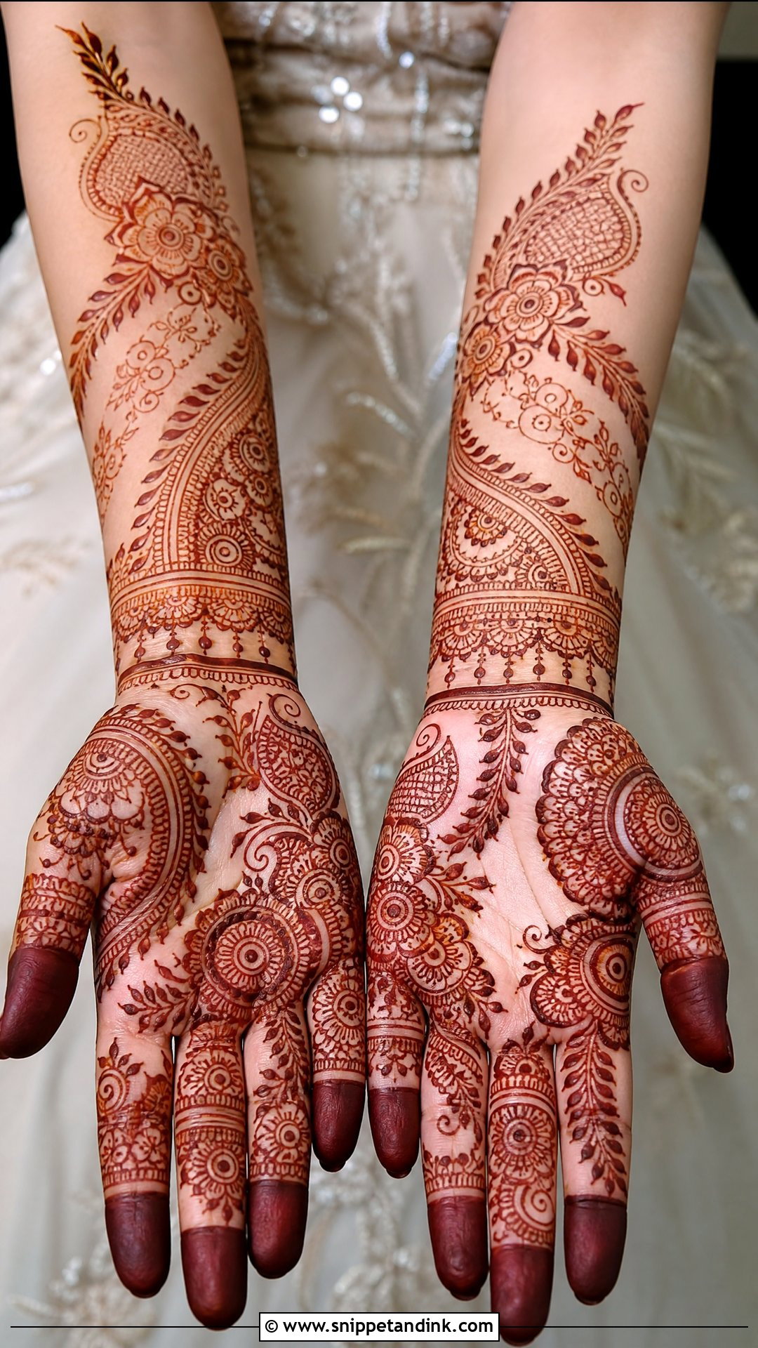 Arabic Indian Bridal Mehndi Design - Snippet and Ink - 30 Indian Bridal Mehndi Designs