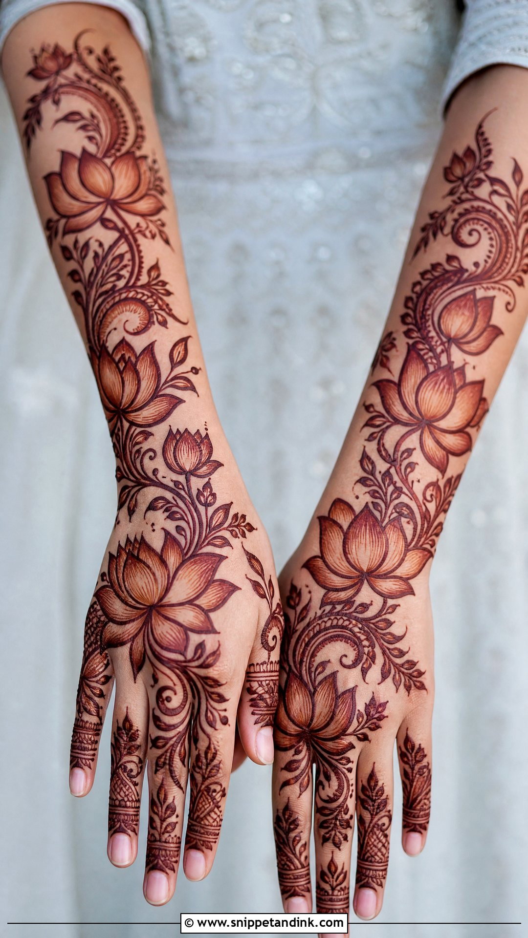 Arabic Lotus Bridal Mehndi Design - Snippet and Ink - 25 Arabic Wedding Mehndi Designs