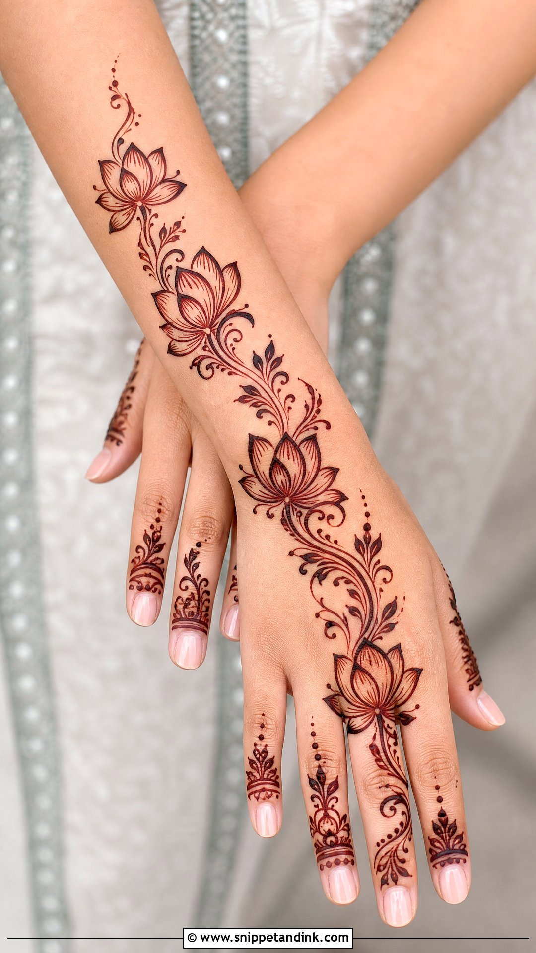 Arabic Lotus Mehndi Design - Snippet and Ink - 30 Minimal Lotus Mehndi Design Ideas