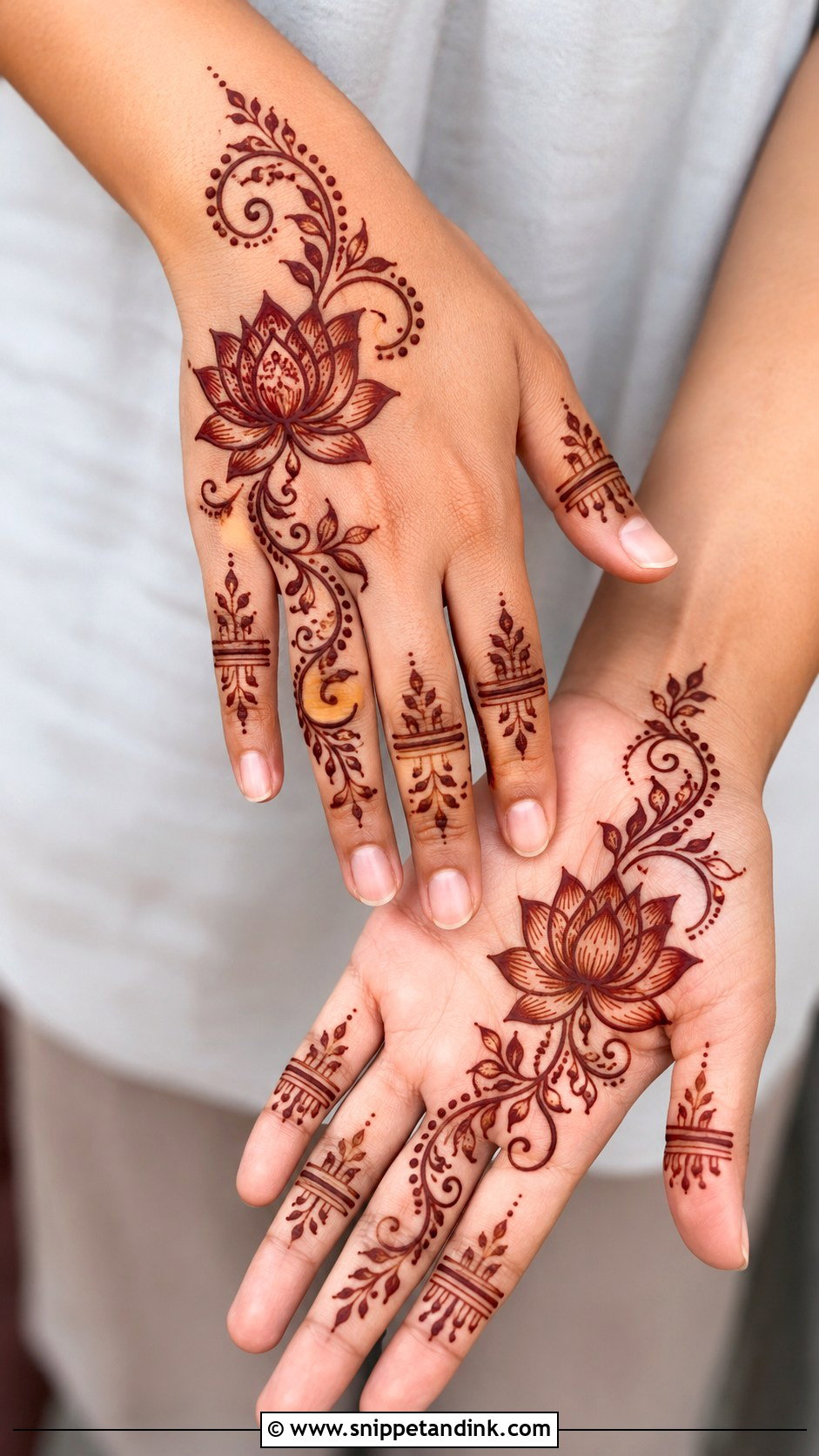 Arabic Lotus Mehndi Design - Snippet and Ink - 35 Modern Arabic Mehndi Designs