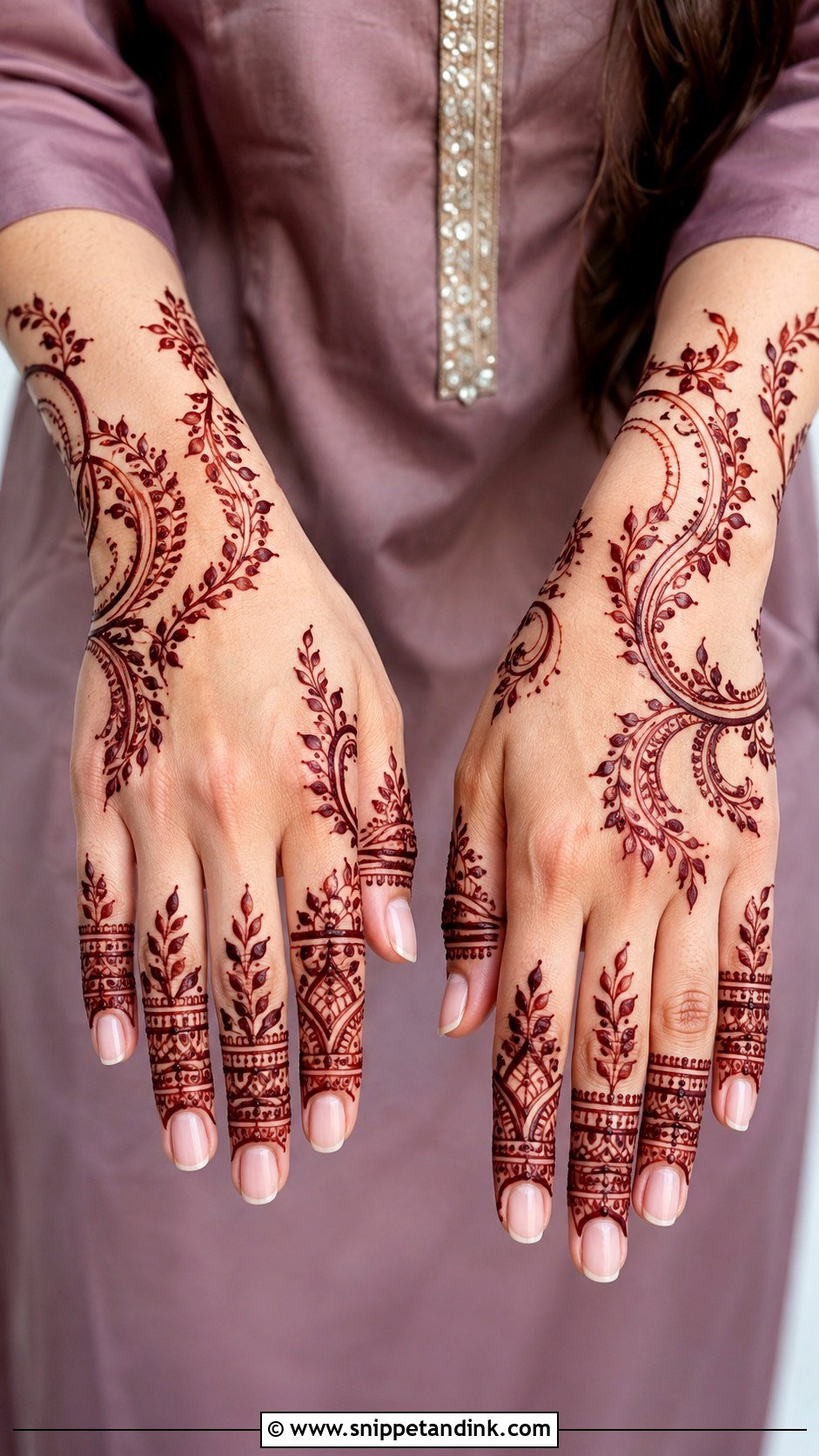 Arabic Mehndi Design For Back Hand - Snippet and Ink - 30 Latest Arabic Mehndi Designs