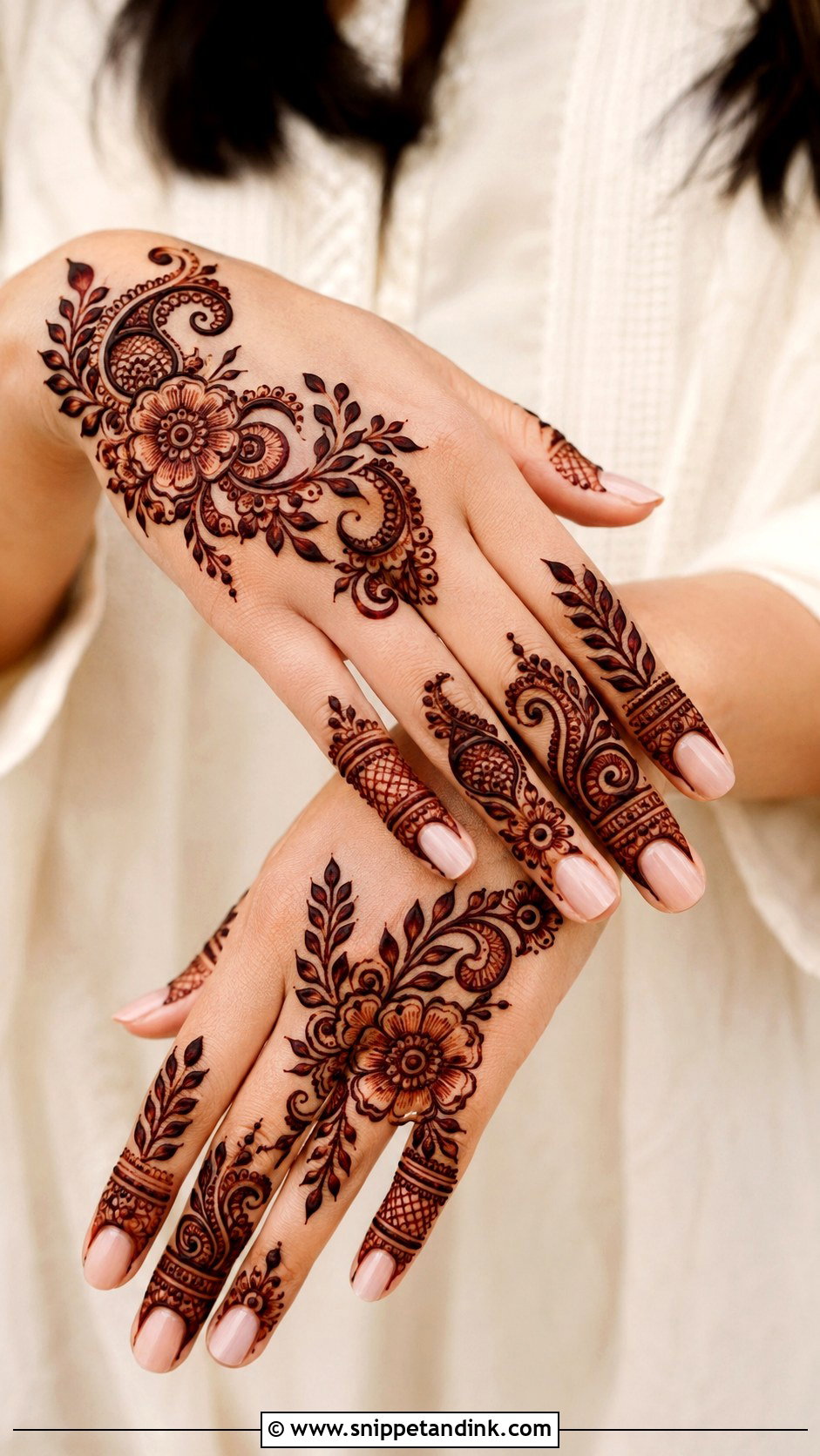 Arabic Mehndi Design For Hands - Snippet and Ink - 35 Stylish Mehndi Designs