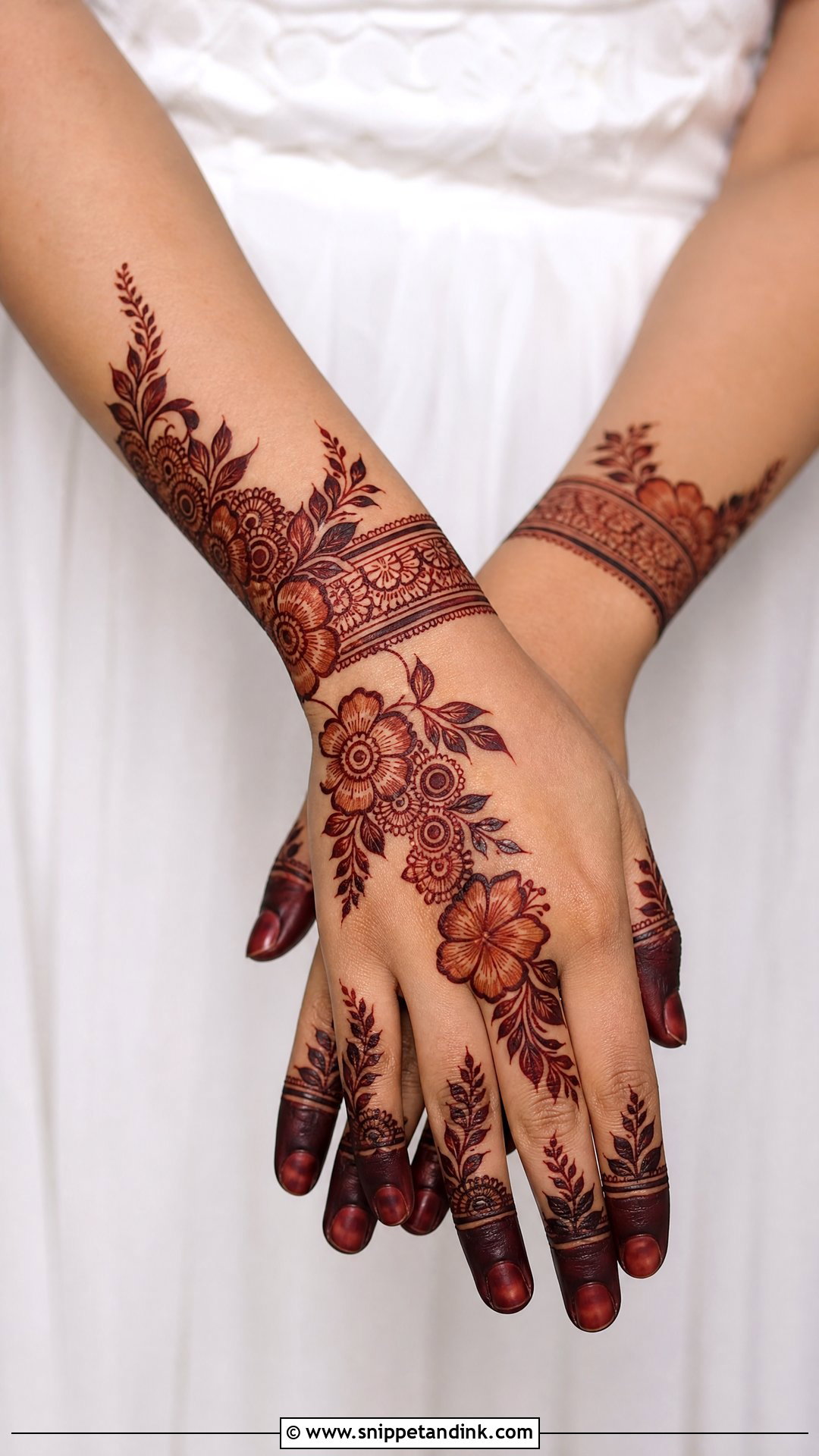 Arabic Muslim Bridal Mehndi Design - Snippet and Ink - 20 Bridal Mehndi Designs Muslim Bride