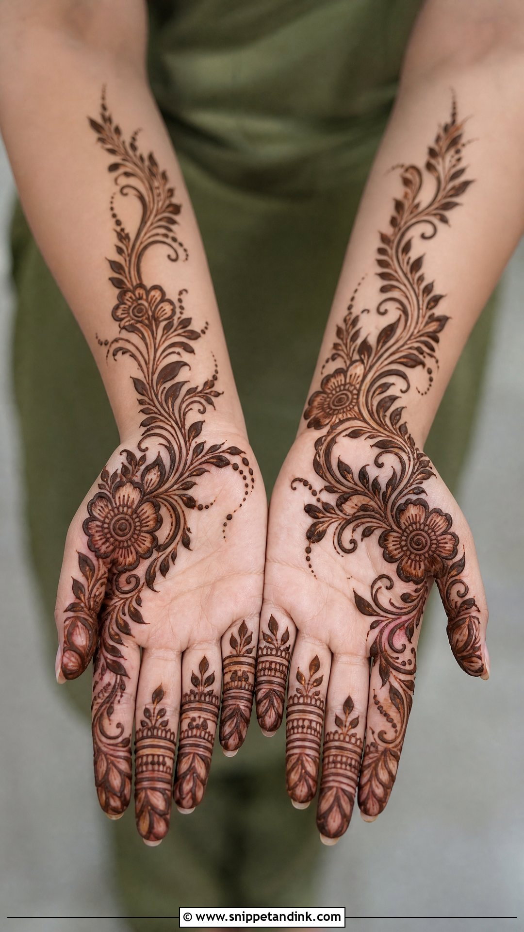 Arabic Palm Mehndi Design - Snippet and Ink - 35 Palm Mehndi Design Ideas