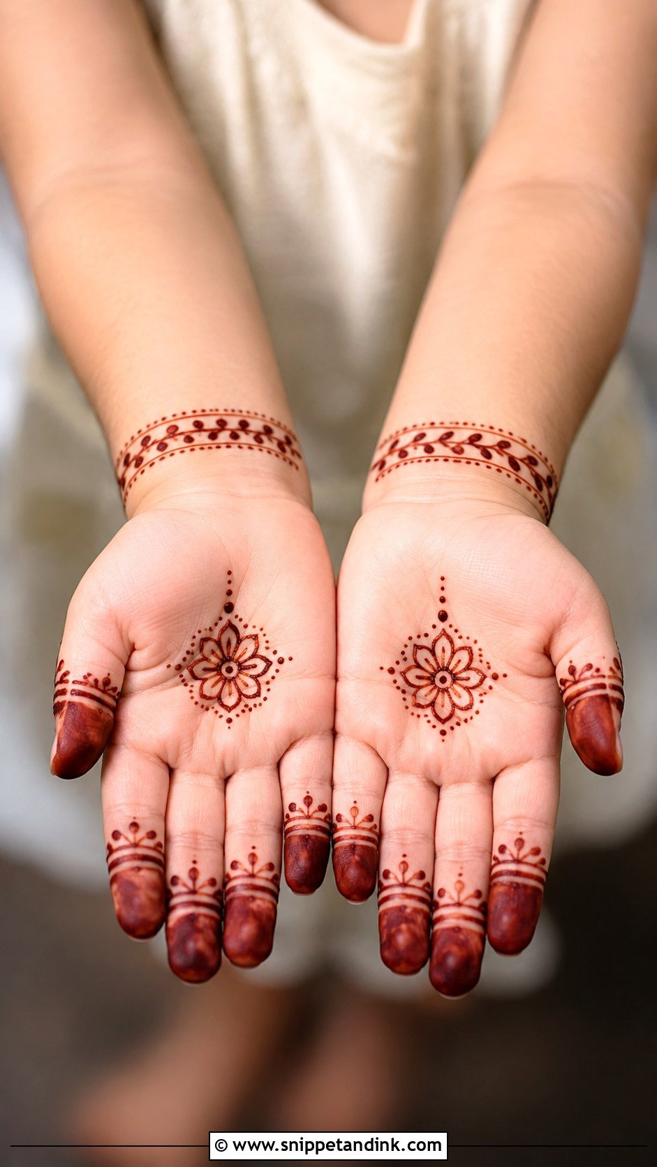 Baby Simple Mehndi Design - Snippet and Ink - 35 Baby Mehndi Design Ideas