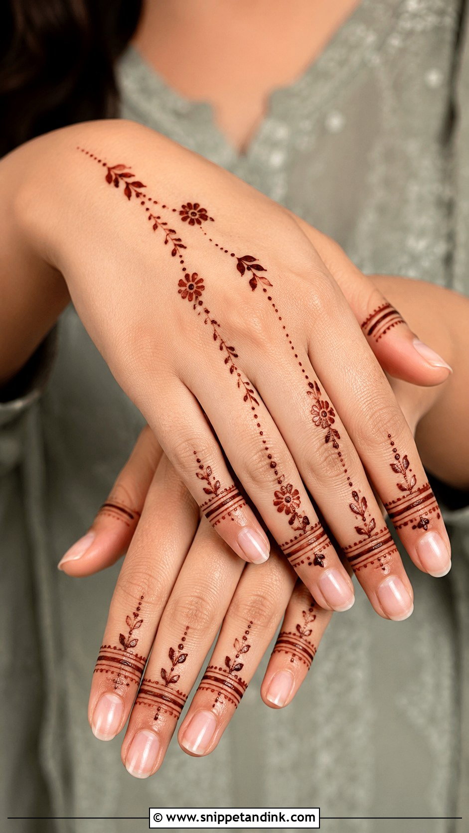 Back Hand Finger Mehndi Design - Snippet and Ink - 30 Simple Easy Back Hand Mehndi Design Ideas