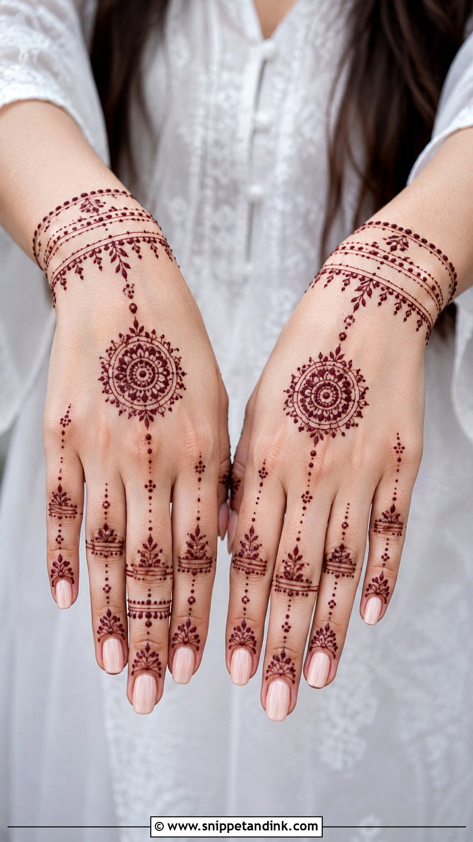 Back Hand Mehndi Design With Dots - Snippet and Ink - 30 Simple Back Hand Mehndi Design Ideas