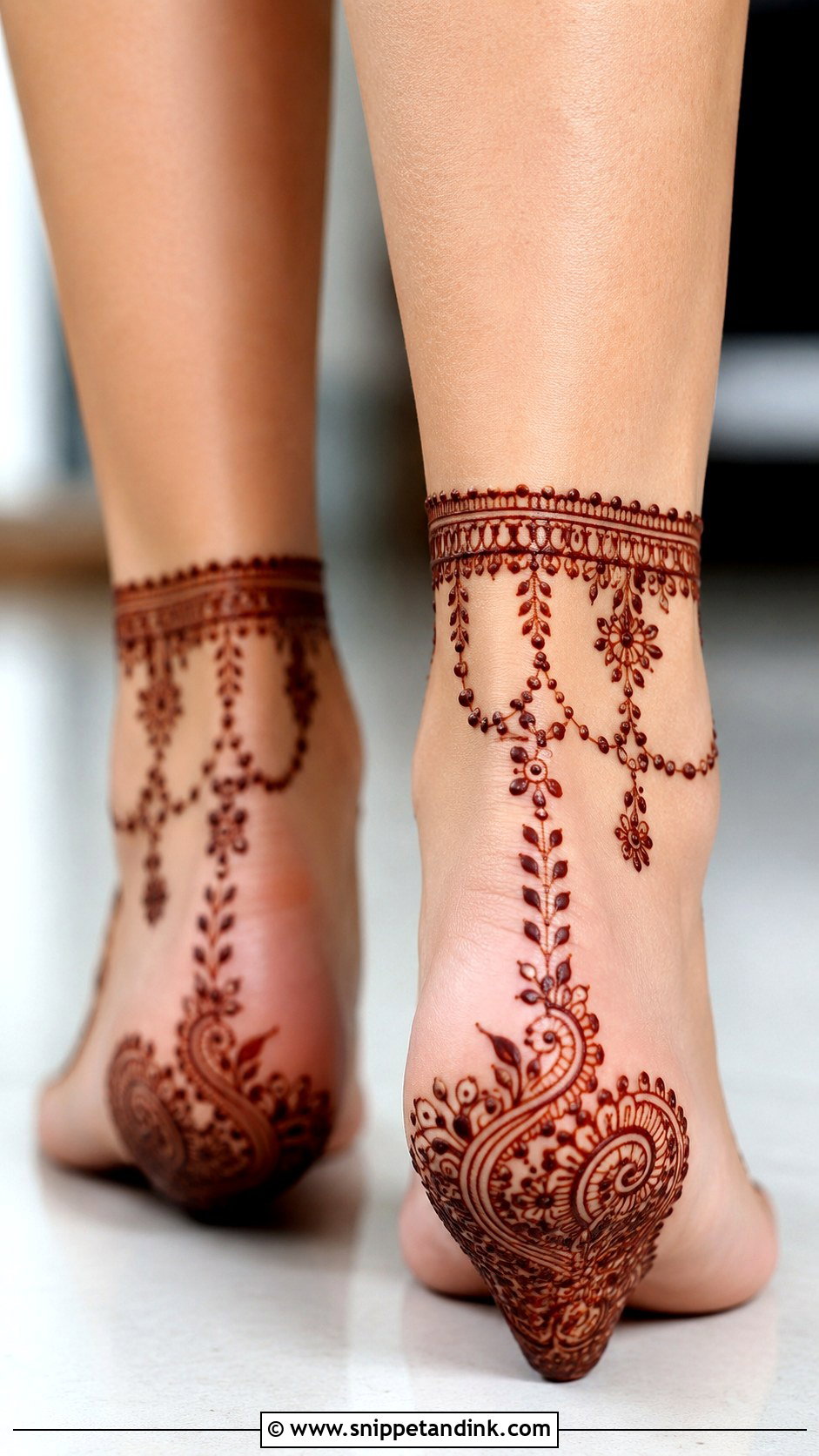 Back Leg Mehndi Design Simple - Snippet and Ink - 35 Simple Easy Leg Mehndi Designs