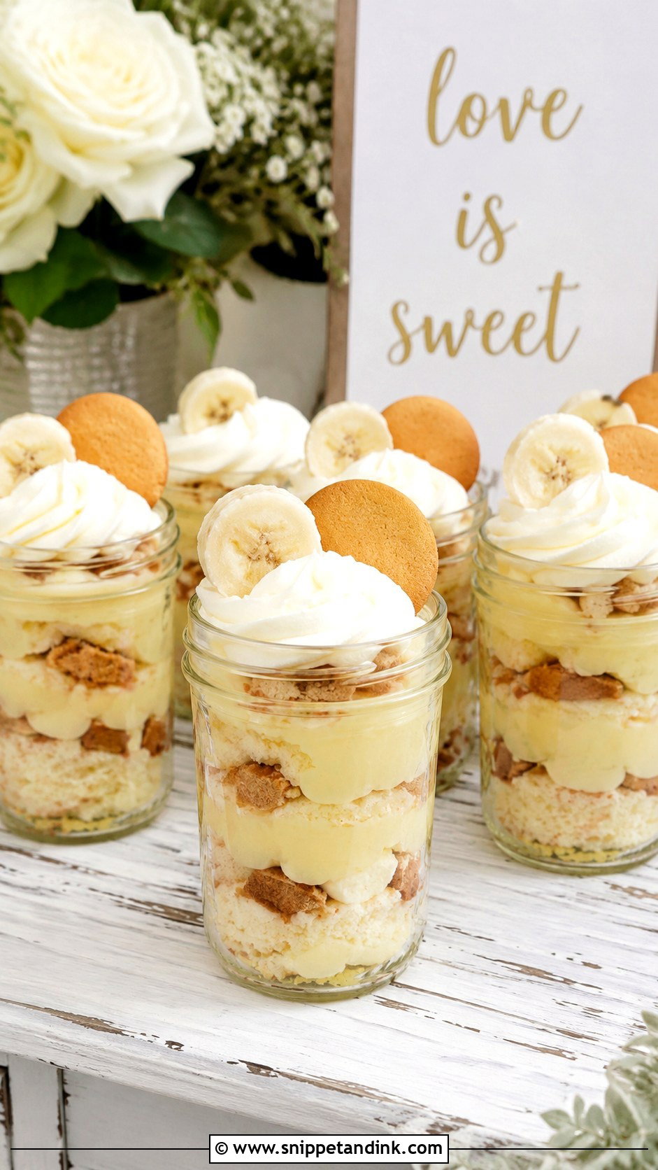 Banana Pudding Wedding Cake In A Jar - Snippet and Ink - 25 Wedding Cake Ideas in a Jar