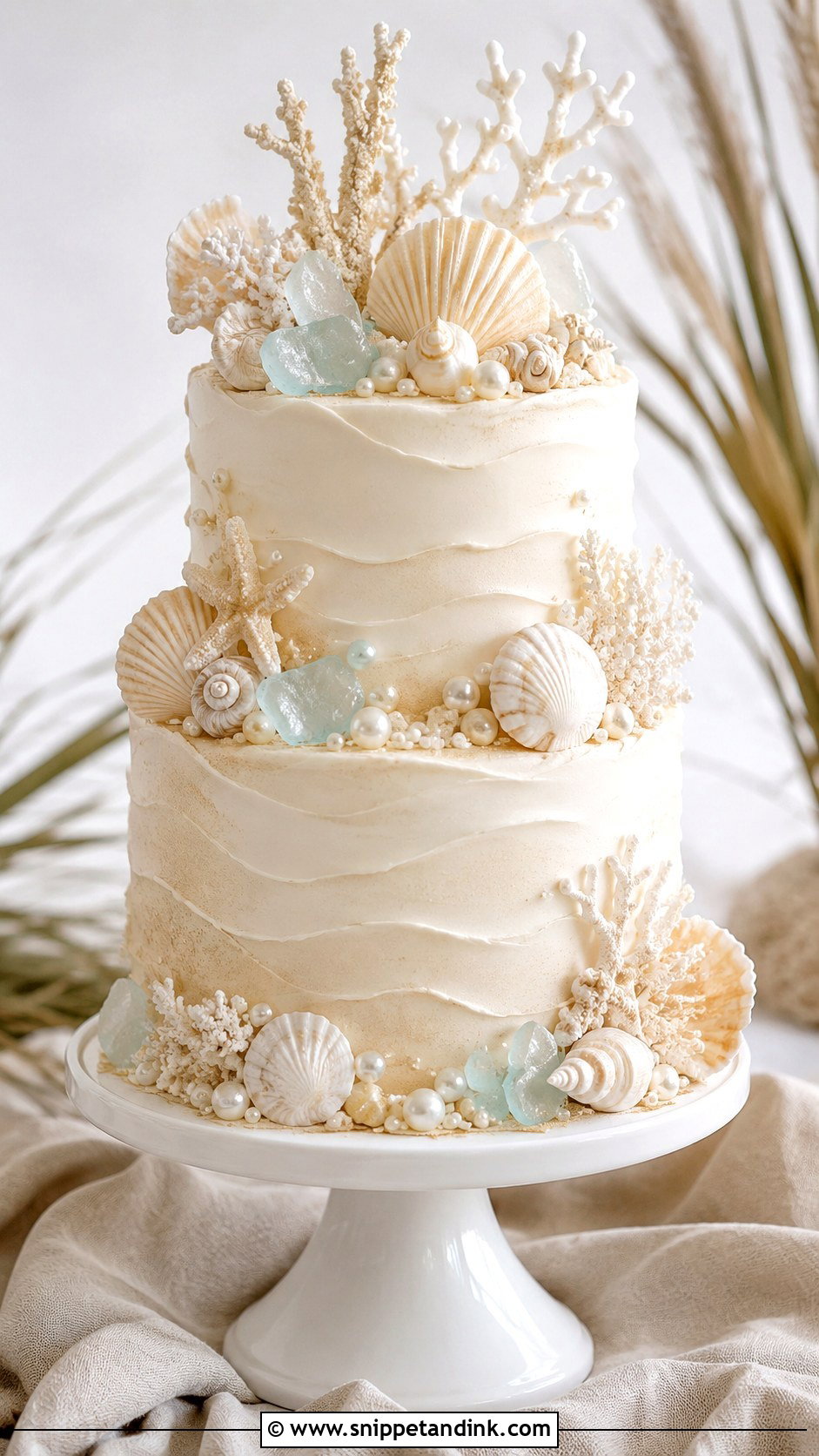 Beach Shell Wedding Cake - Snippet and Ink - 30 Novelty Wedding Cakes