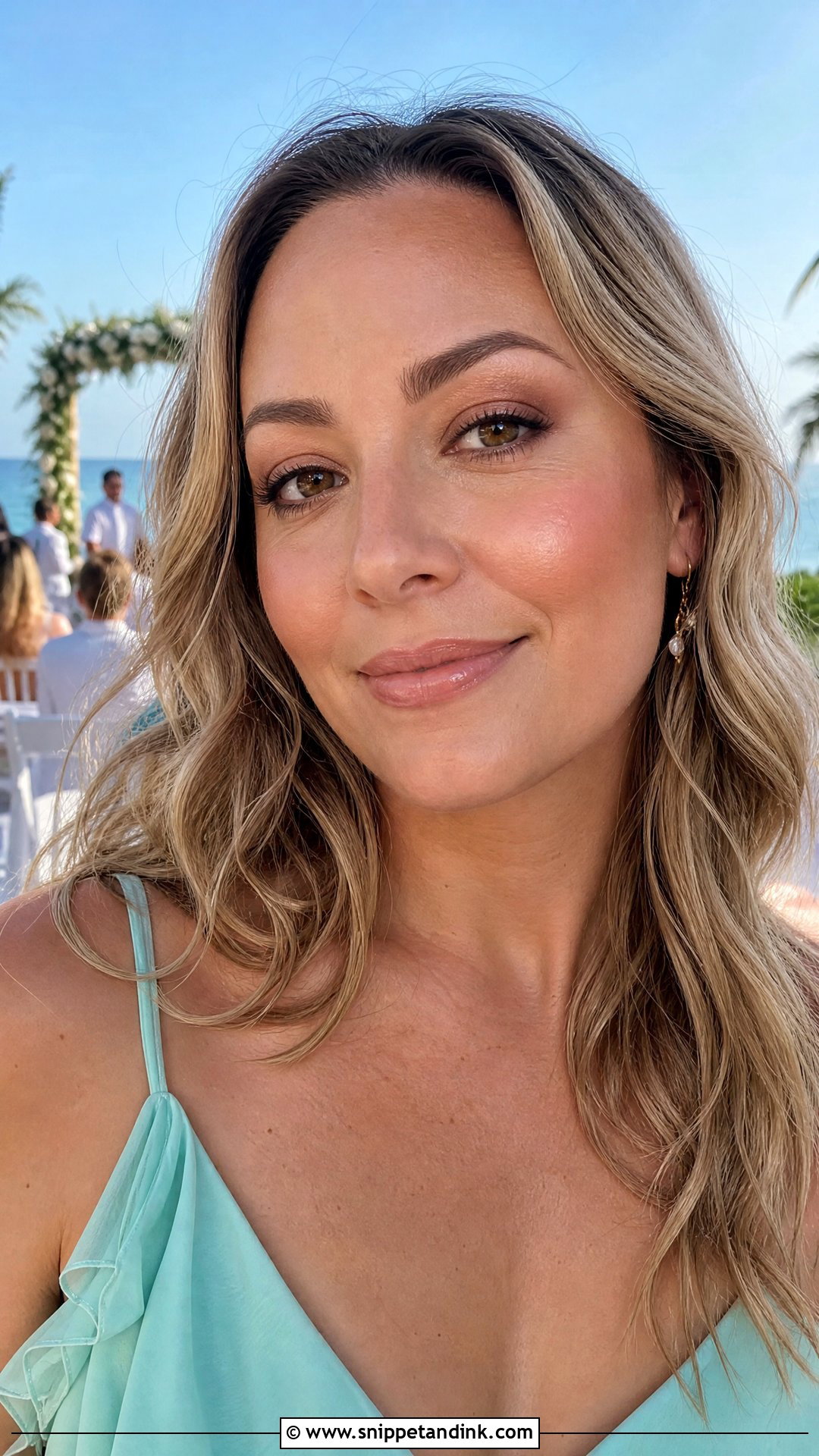 Beach Wedding Guest Makeup - Snippet and Ink - 35 Wedding Guest Makeup Ideas
