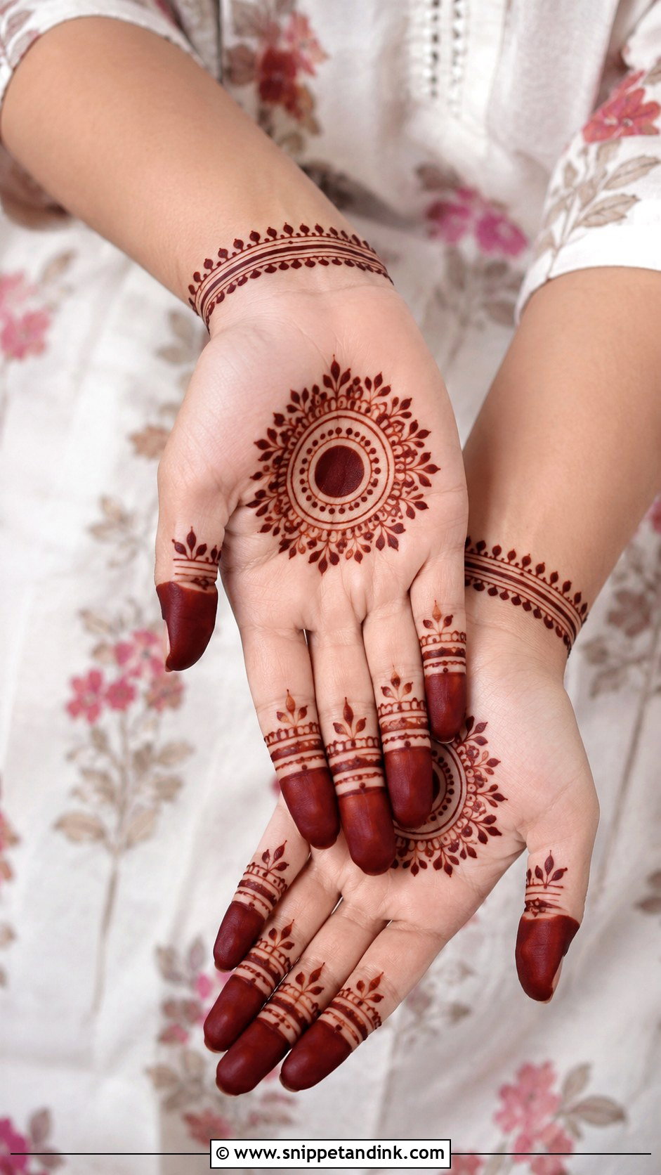 Beginner Tikki Mehndi Design - Snippet and Ink - 35 Tikki Mehndi Design Ideas