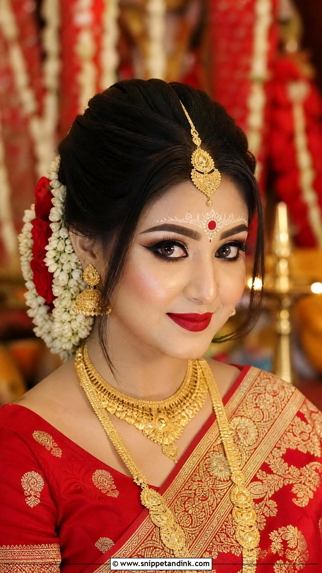 Bengali Bridal Makeup - Snippet and Ink - 30 Indian Bridal Makeup Ideas