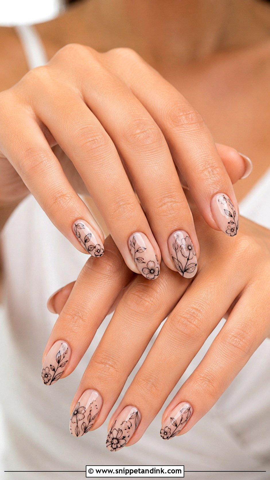 Black Floral Bridesmaid Nails - Snippet and Ink - 20 Black Bridesmaid Wedding Nails