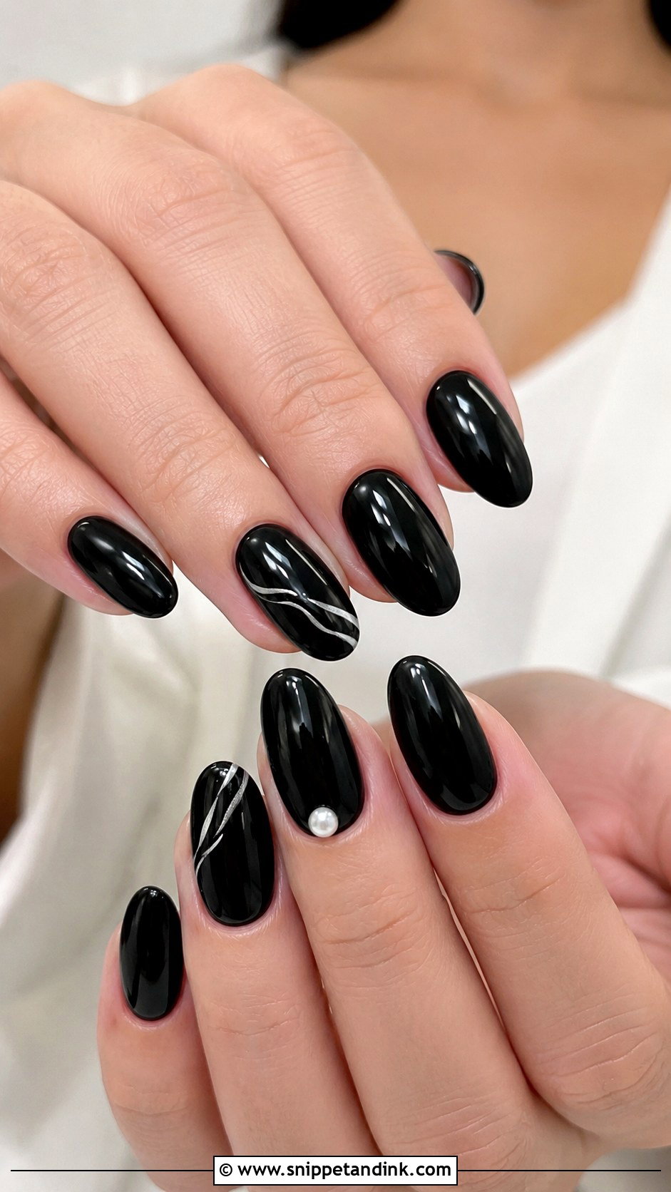 Black Oval Wedding Nails - Snippet and Ink - 20 Classy Black Wedding Nails