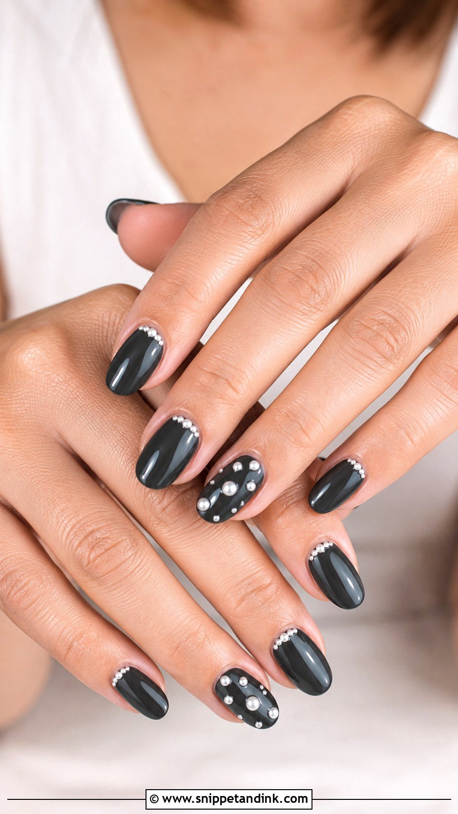 Black Pearl Wedding Nails - Snippet and Ink - 20 Dark Wedding Nails for Bride