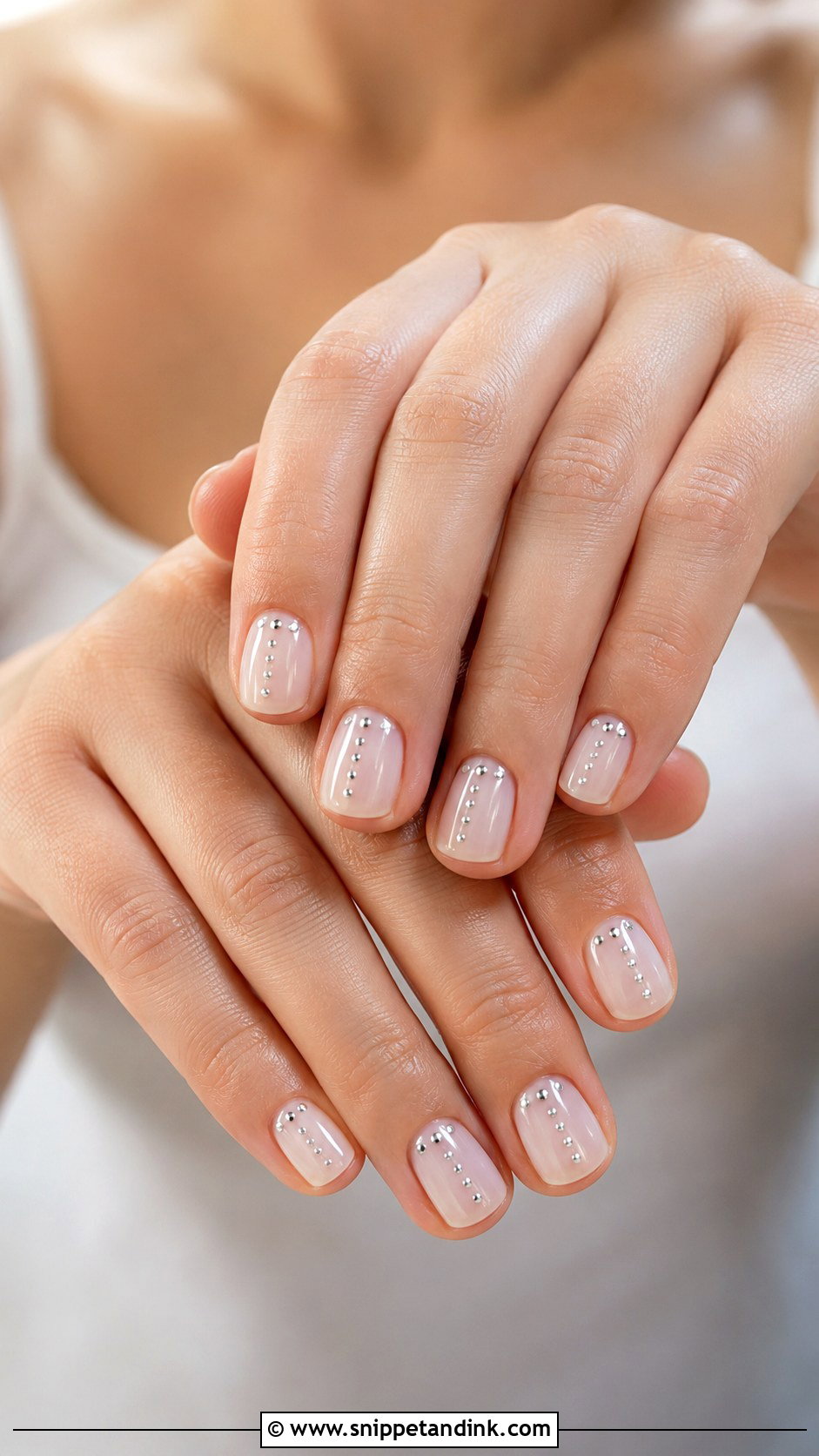 Black Velvet Alt Wedding Nails - Snippet and Ink - 20 Alt Wedding Nails