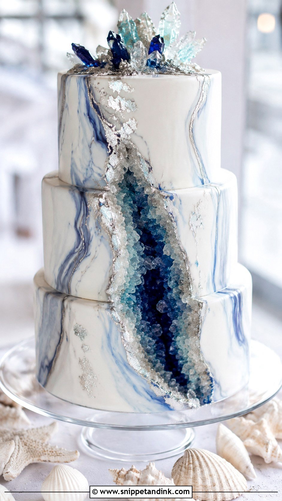 Blue Agate Geode Wedding Cake - Snippet and Ink - 30 Geode Wedding Cakes