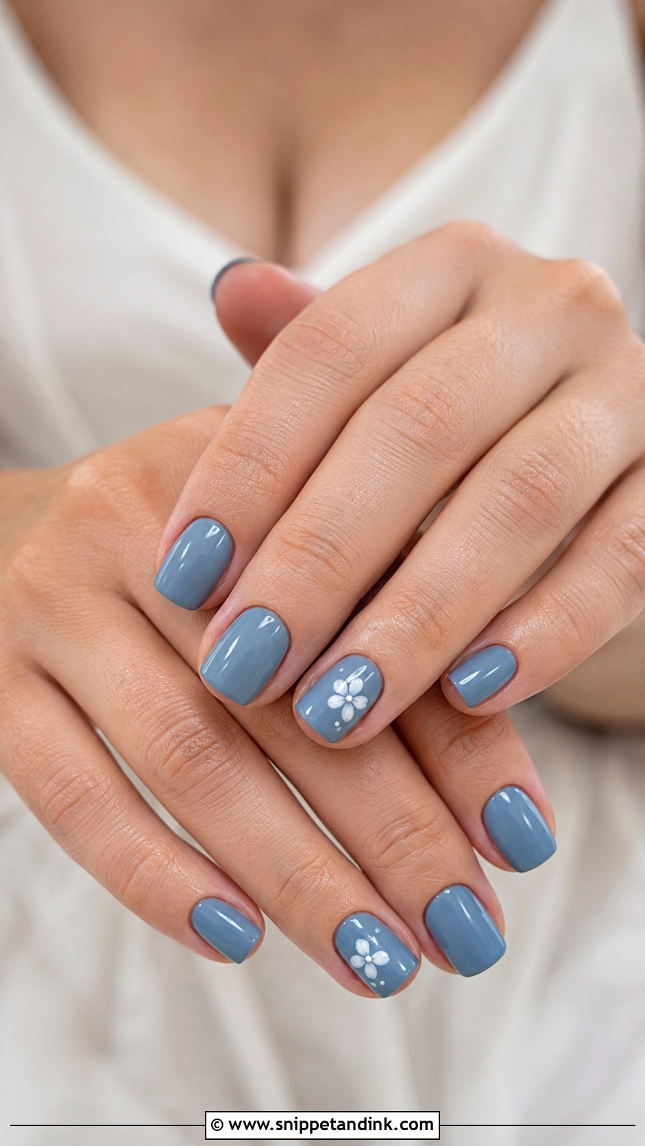 Blue Short Wedding Nails - Snippet and Ink - 20 Wedding Nails with Blue