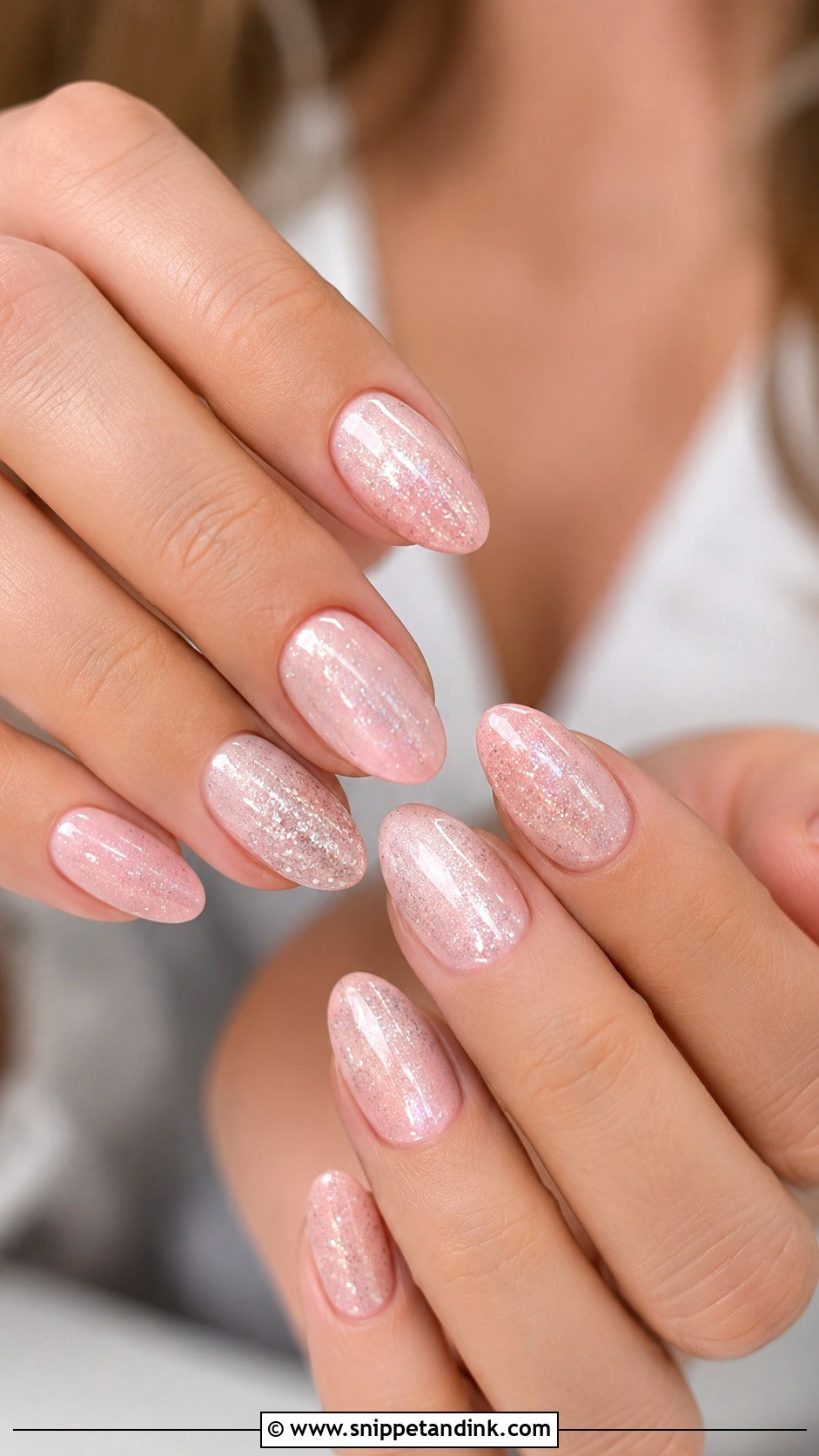 Blush Pink Sparkle Bridal Nails - Snippet and Ink - 20 Sparkle Bridal Wedding Nails for Bride