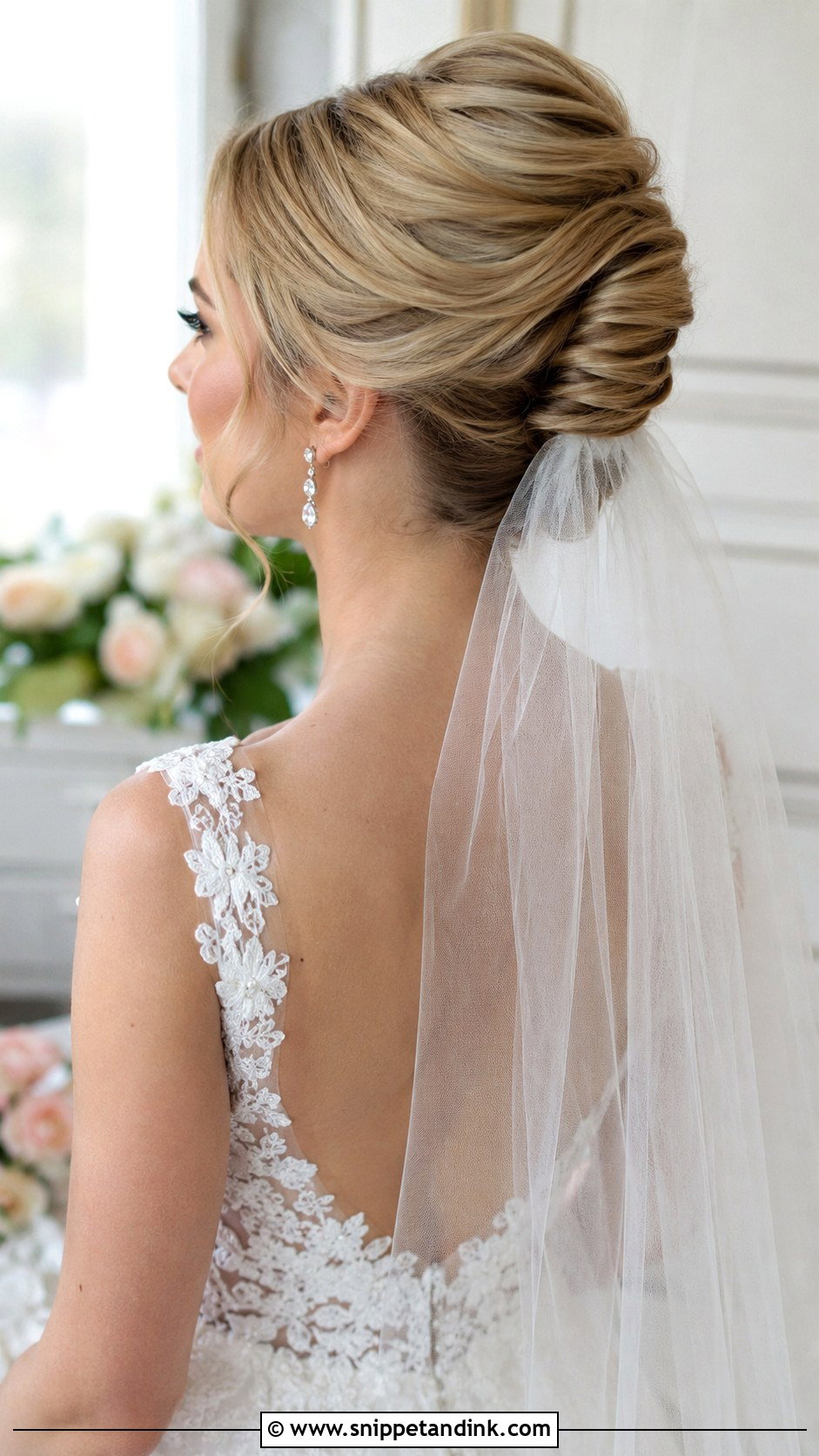 Boho Braided Updo - Snippet and Ink - 30 Brautfrisur Hochgesteckt Ideas