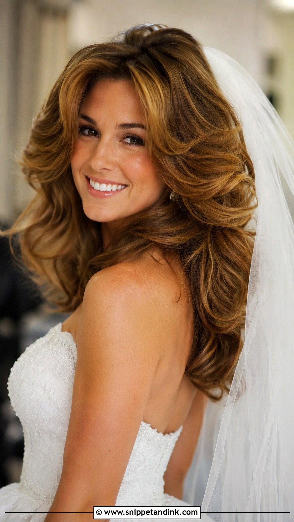 Bouncy 90s Blowout for Brides - Snippet and Ink - 25 Wedding Blowout Hair Ideas