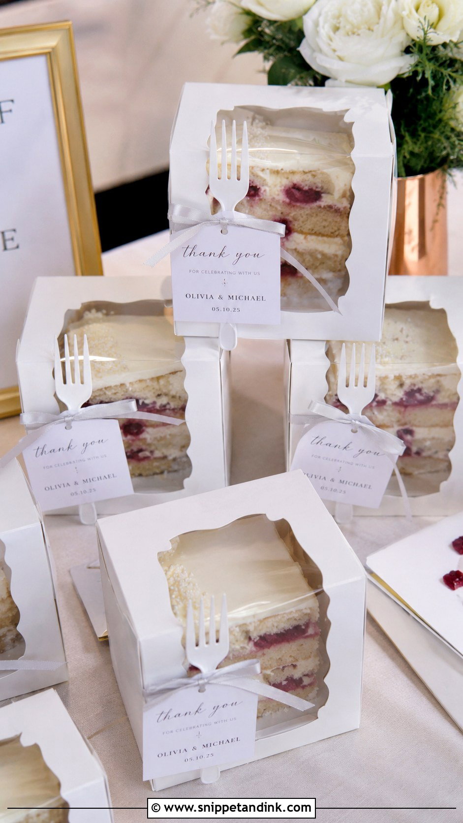 Boxed Wedding Cake Slices - Snippet and Ink - 20 Cake Favors for Wedding